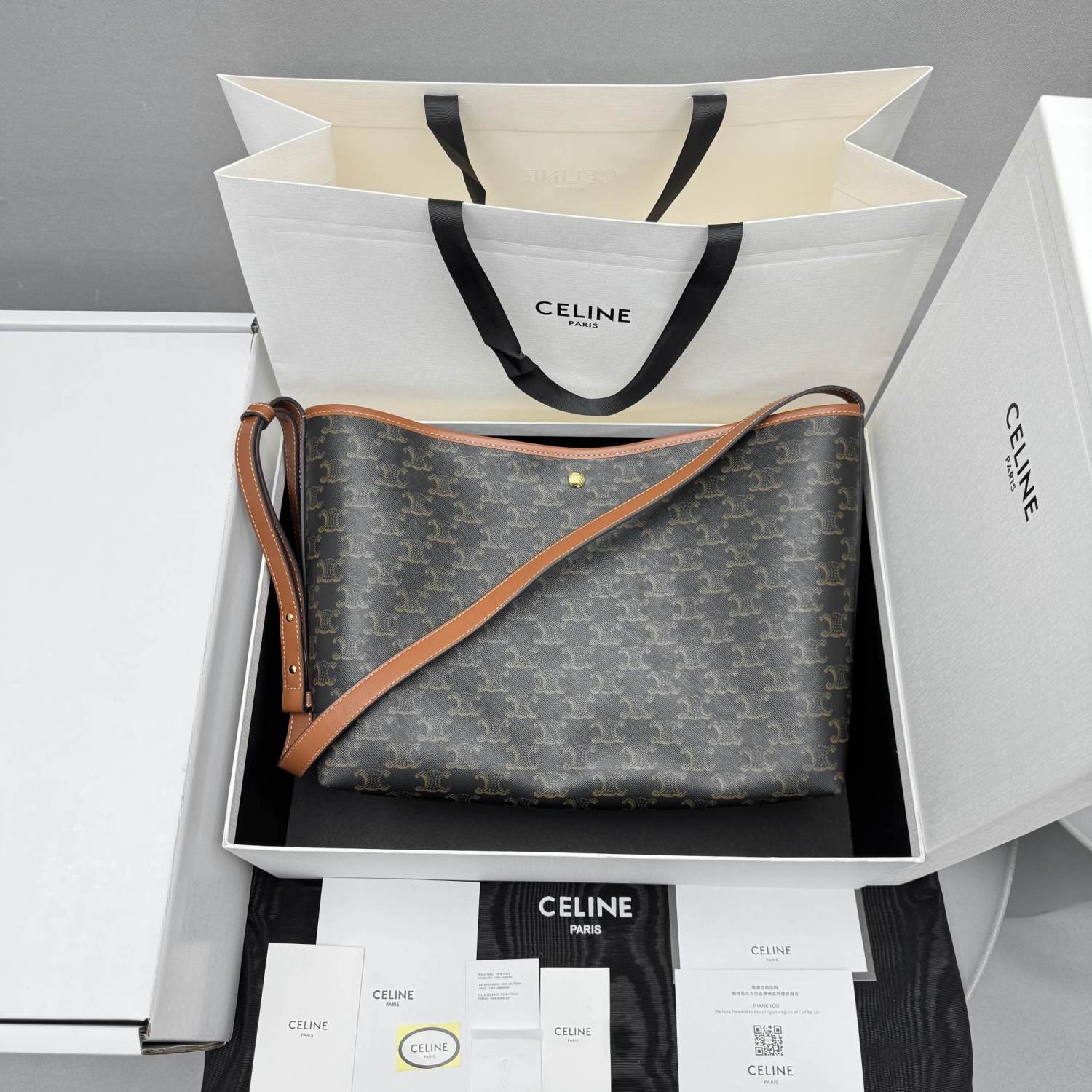 Celine Triomphe Gold Metallic Finish Adjustable Strap Snap-closure Shoulder Bag Women's Tote Bag Bags #84176A