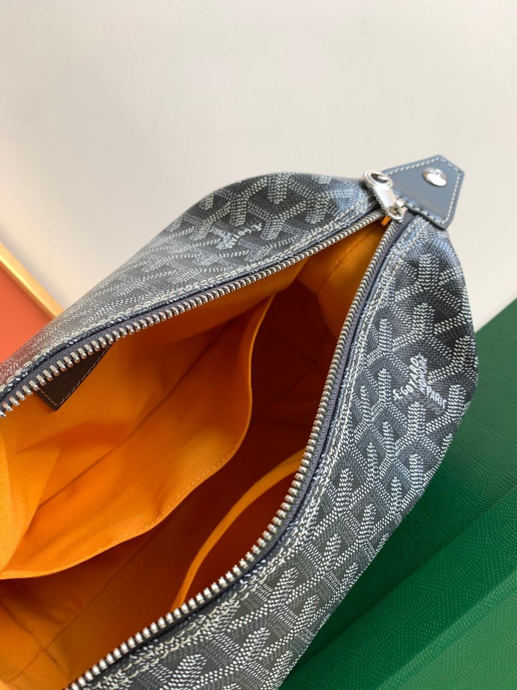 GOYARD Bowling 25 Men's and Women's Y-shaped Old-fashioned Full-print Zipper Leather Handbag Makeup Bag Bags #77132