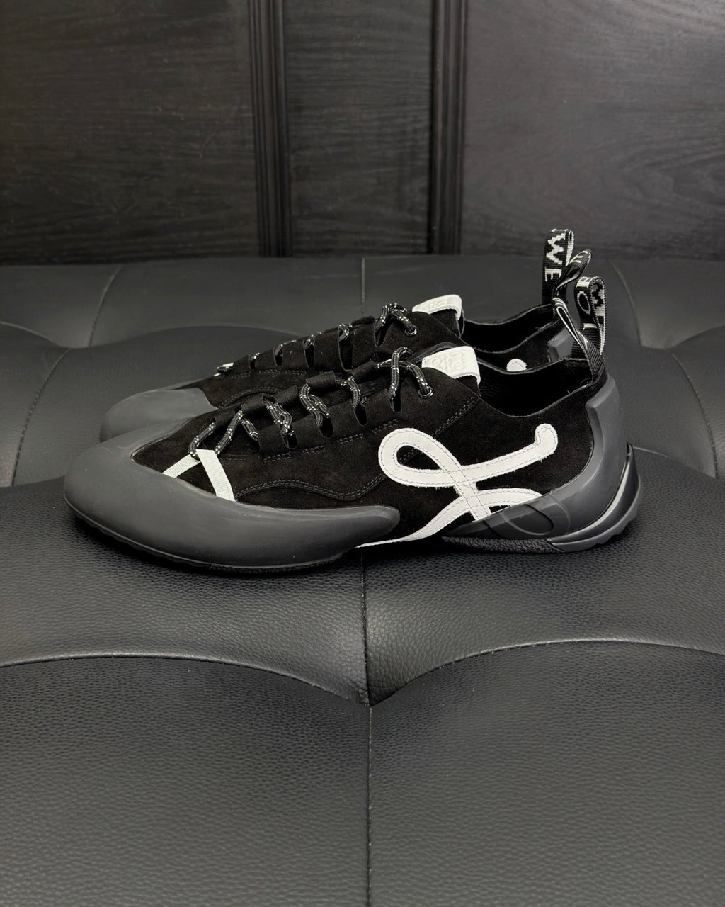 LOEWE Grip Sneaker in Calfskin Suede #381607