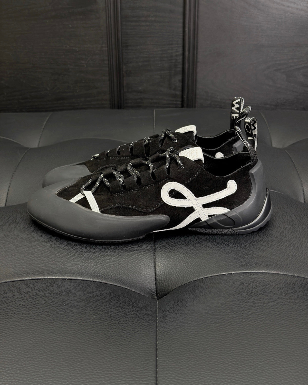 LOEWE Grip Sneaker in Calfskin Suede #381607