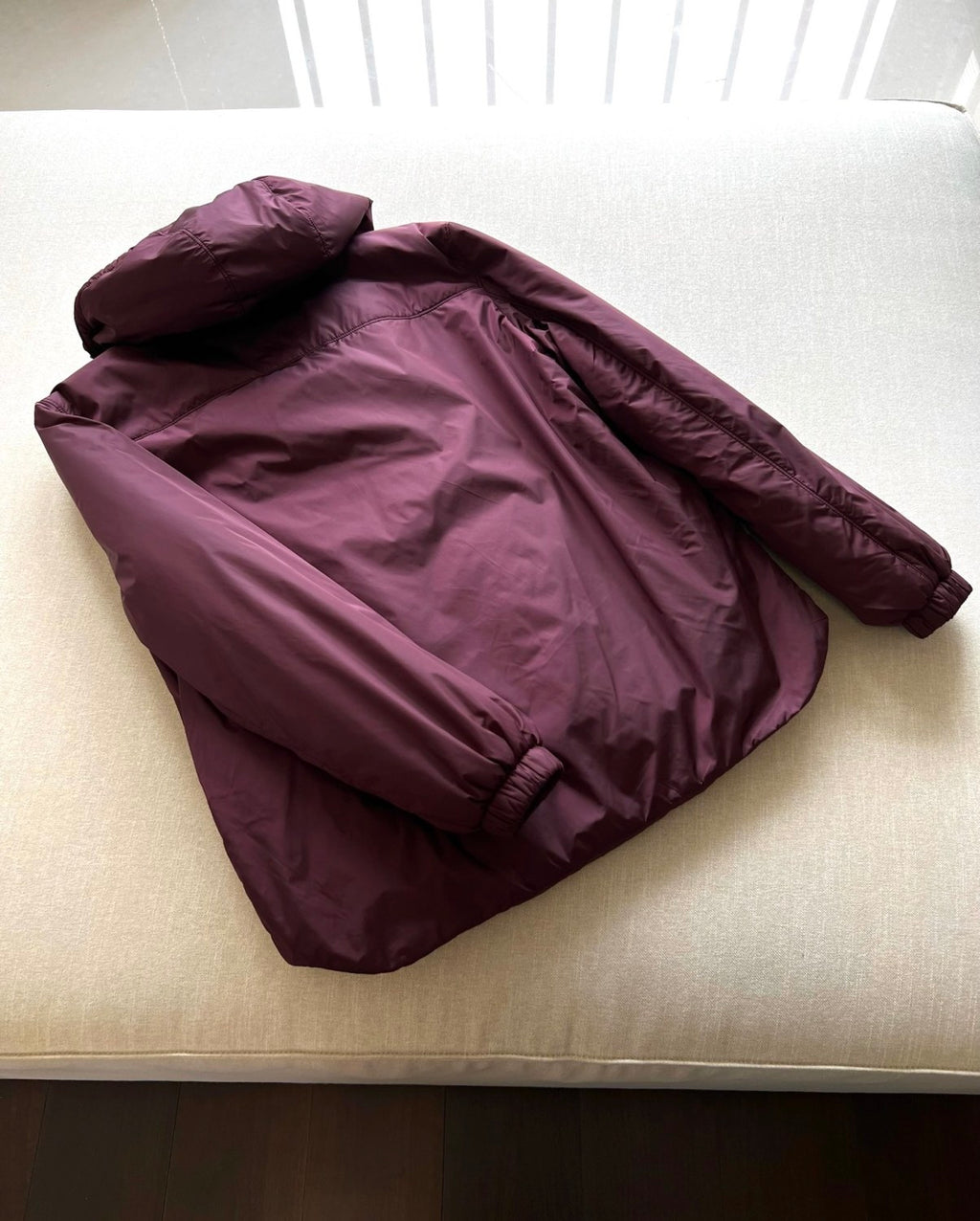 Prada Men's Autumn and Winter Solid Color Single Breasted Hooded Nylon Puffer Down Long Sleeve Jacket #73912