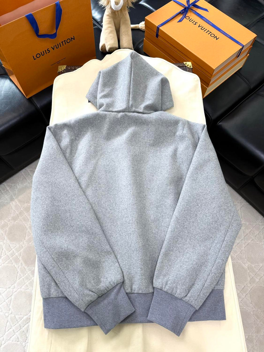 Louis Vuitton Men's Spring and Autumn Solid Color Wool Fabric Hooded Zipper Long Sleeve Jacket #76269
