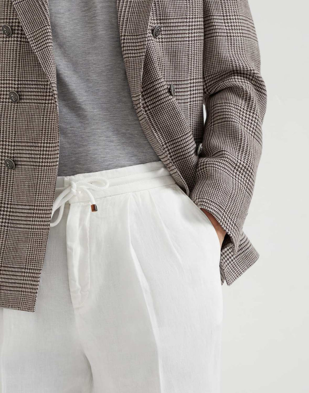 Brunello Cucinelli Men's Four-Season Drawstring Tie-Waist Plain-Colored Fitted Casual Linen Pants Ngvp #2296
