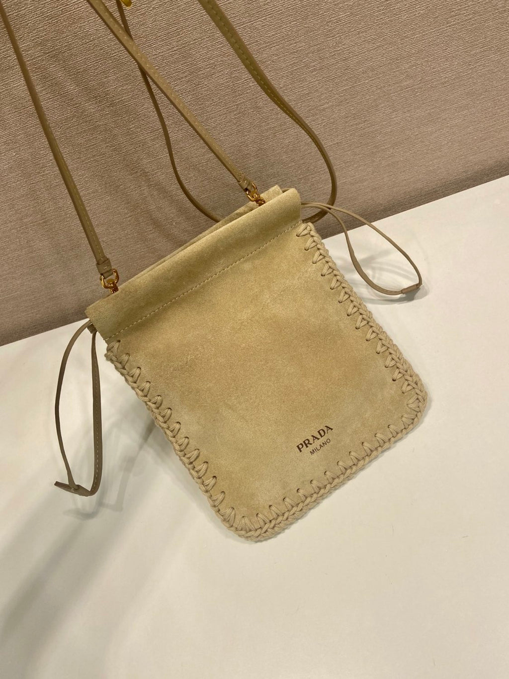 Prada Agave Suede Smartphone Case Men's And Women's Fashionable Small Bag Storage Pouches Crossbody Bags And Woven Bags 1ZT092_2FP1_F0384 #84418A