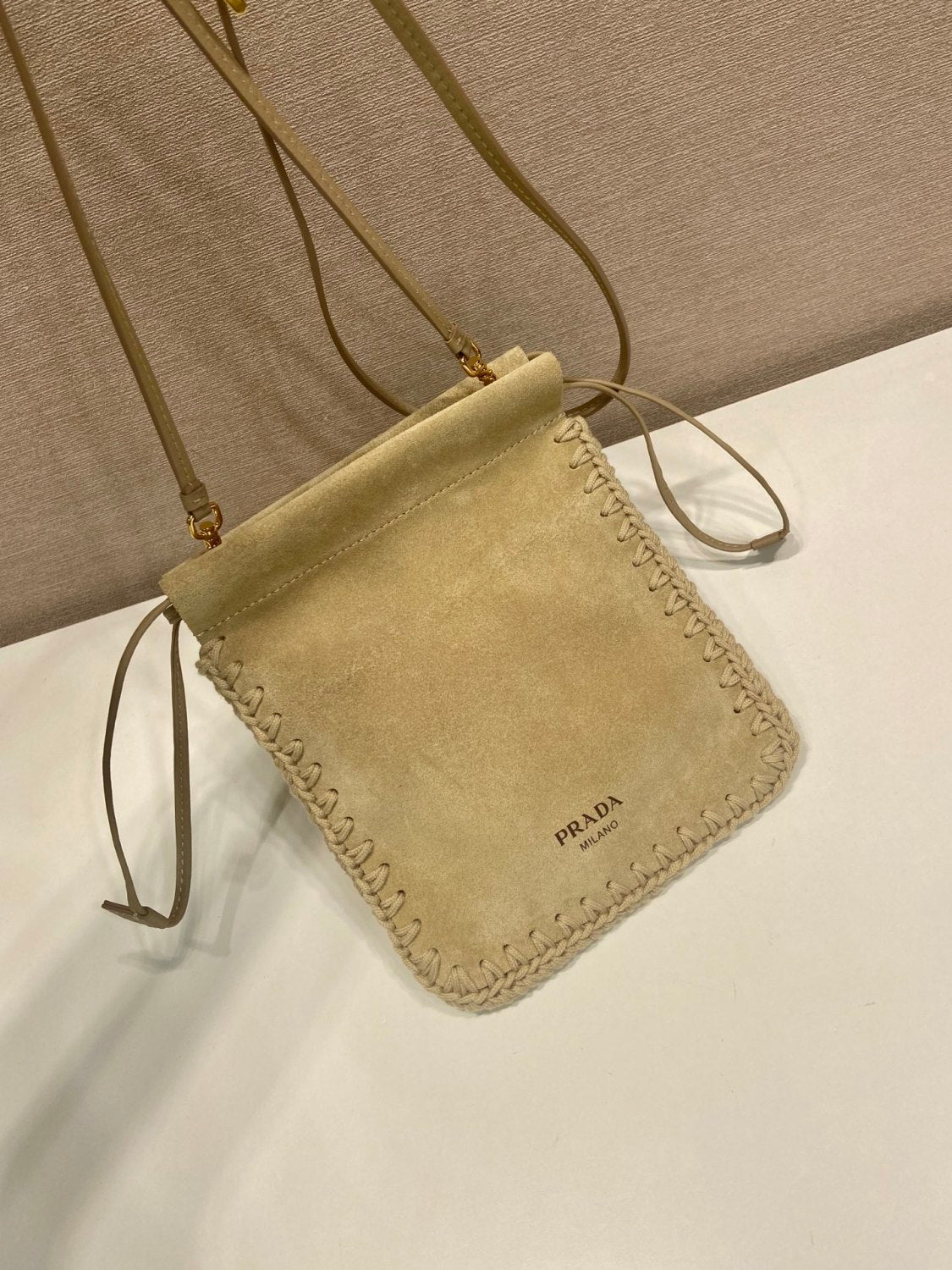 Prada Agave Suede Smartphone Case Men's And Women's Fashionable Small Bag Storage Pouches Crossbody Bags And Woven Bags 1ZT092_2FP1_F0384 #84418A