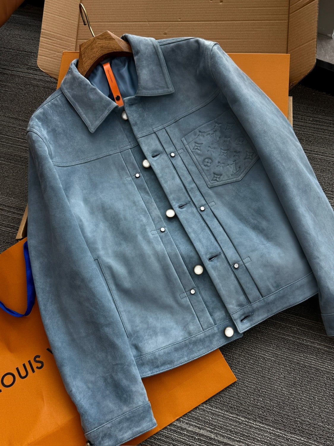 Louis Vuitton TYPE II Men's Spring/autumn Fashion Casual Collared Single Breasted Classic Printed Suede Leather Long Sleeved Jacket #78379