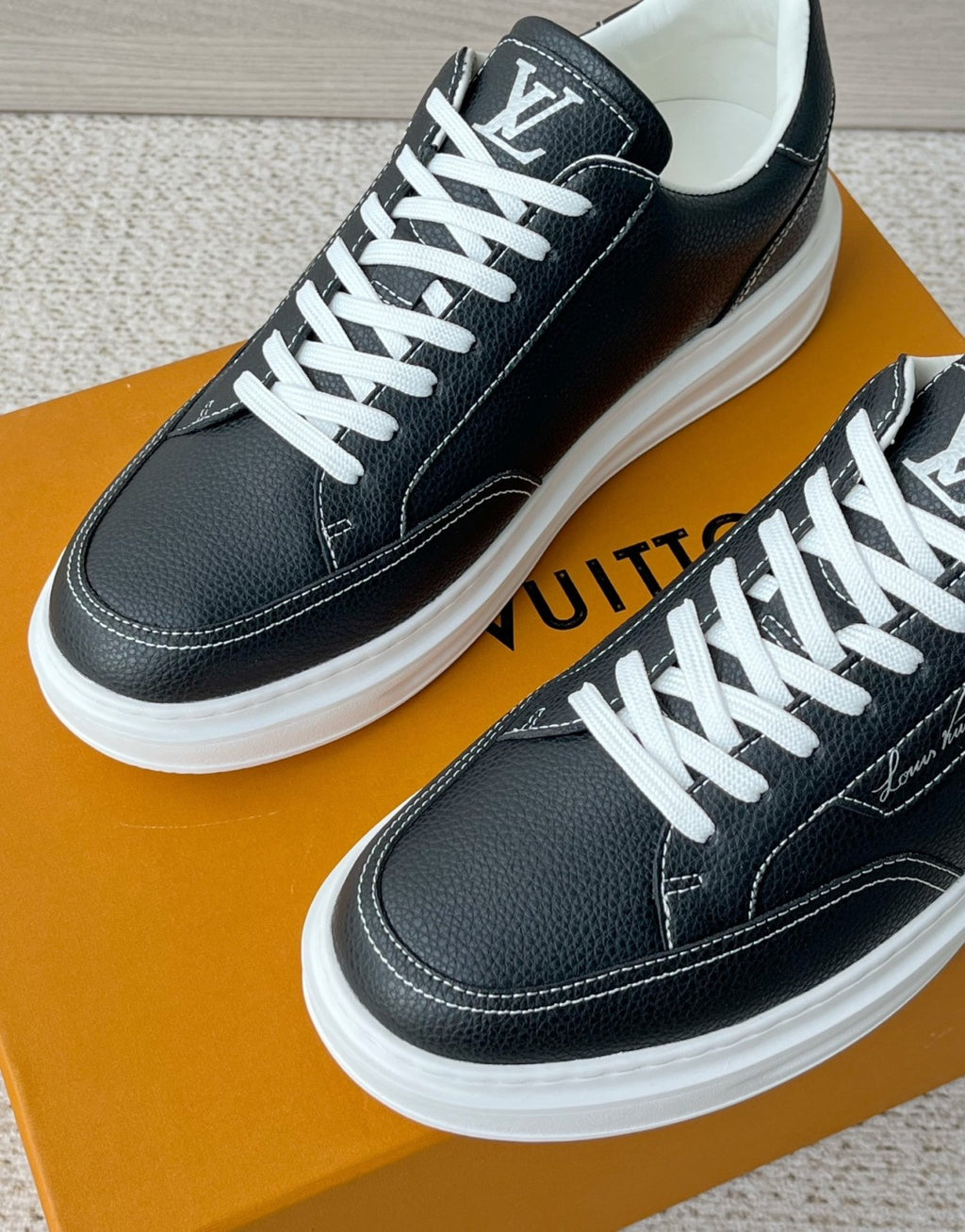 LOUIS VUITTON Beverly Hills Sneaker Shoes #380296