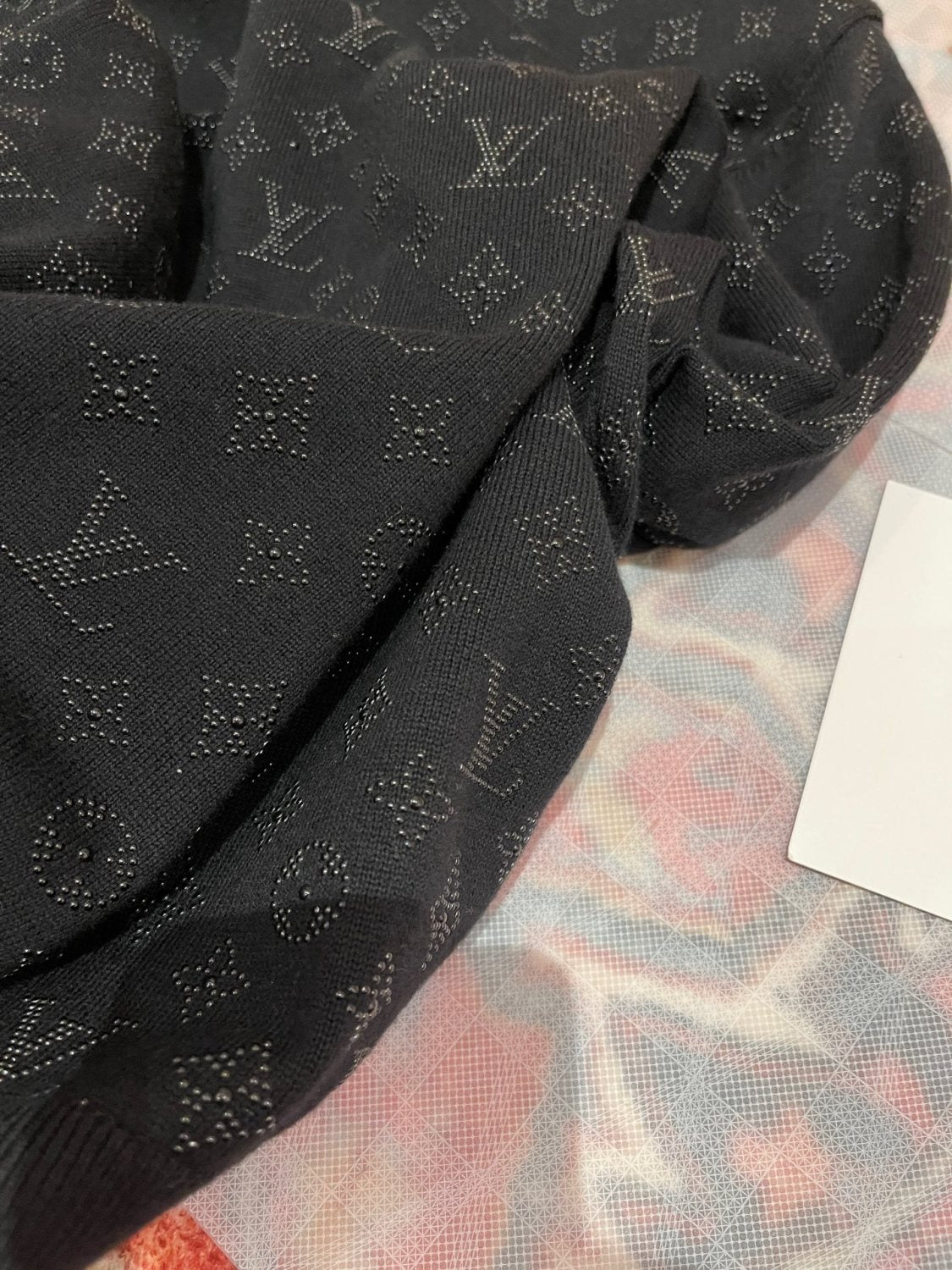 Louis Vuitton Men's Spring and Autumn Rhinestone Letter Logo Printed Round Neck Long Sleeve Sweater #75138