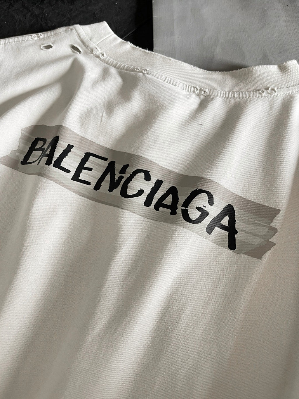 Balenciaga Masking Tape T-shirt Medium Fit #377368