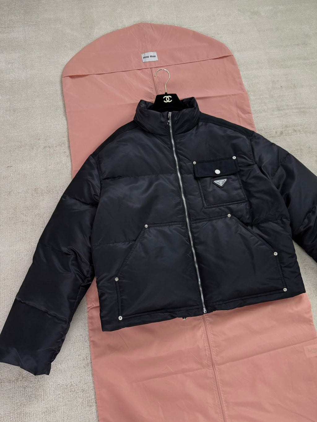 Prada Men's Autumn and Winter Solid Color Standing Collar Fit Zipper Long Sleeve Nylon Puffer Down Jacket #73889