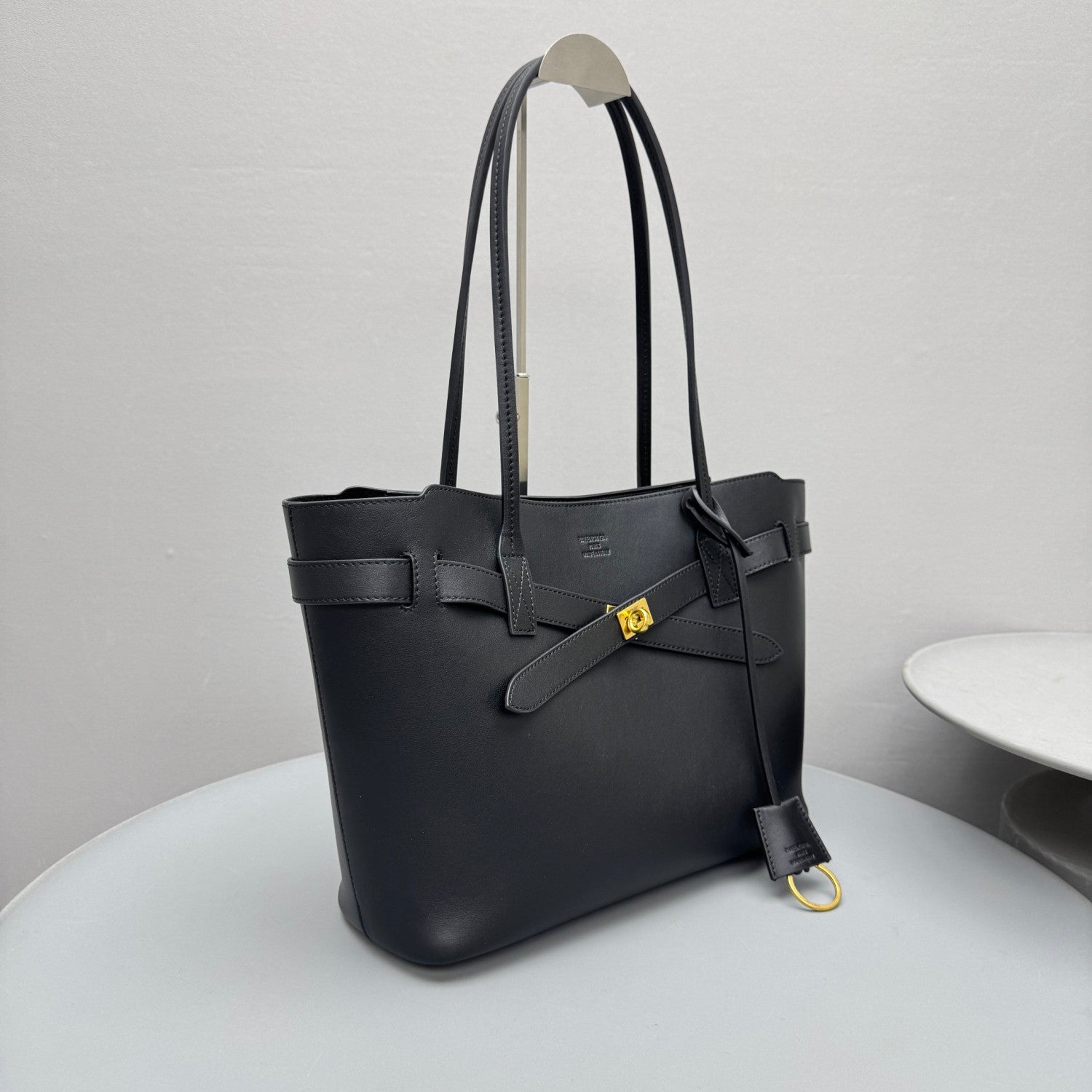 Balenciaga Bel Air Tote Bag Medium #330997