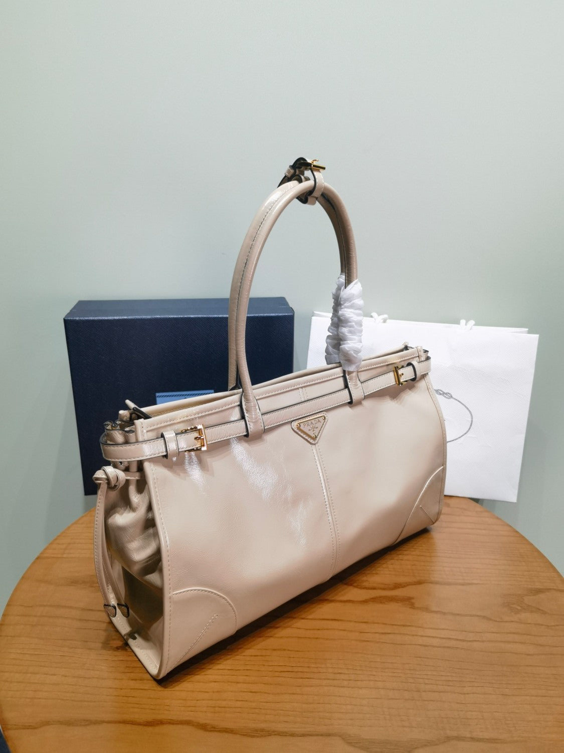 Prada Bonnie Soft Lux Women's Series Solid Color Oil-Waxed Leather Logo Handbag Casual Crossbody Bag Bags #77825