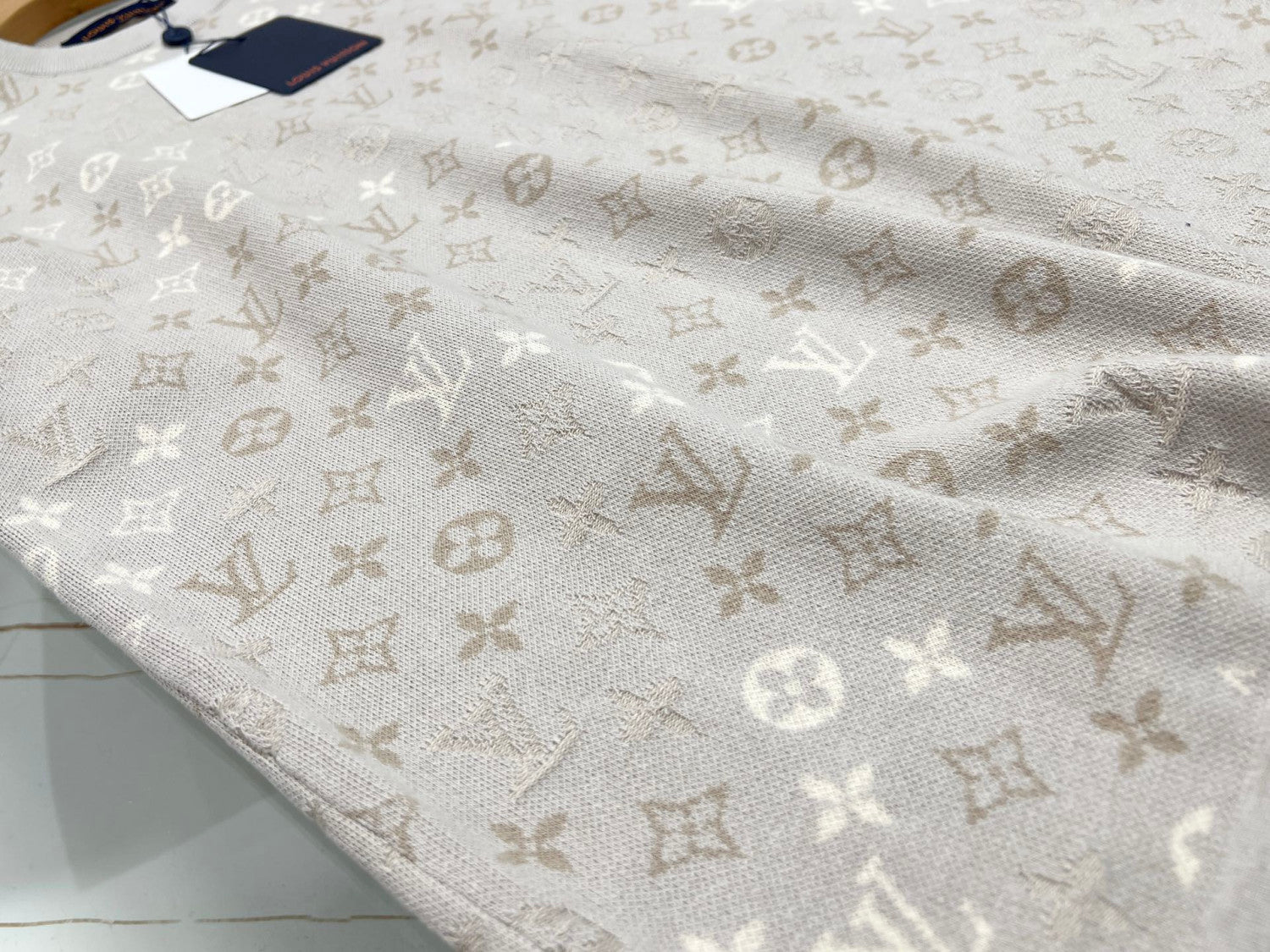 Louis Vuitton Monogram Short-Sleeved Crewneck #333584