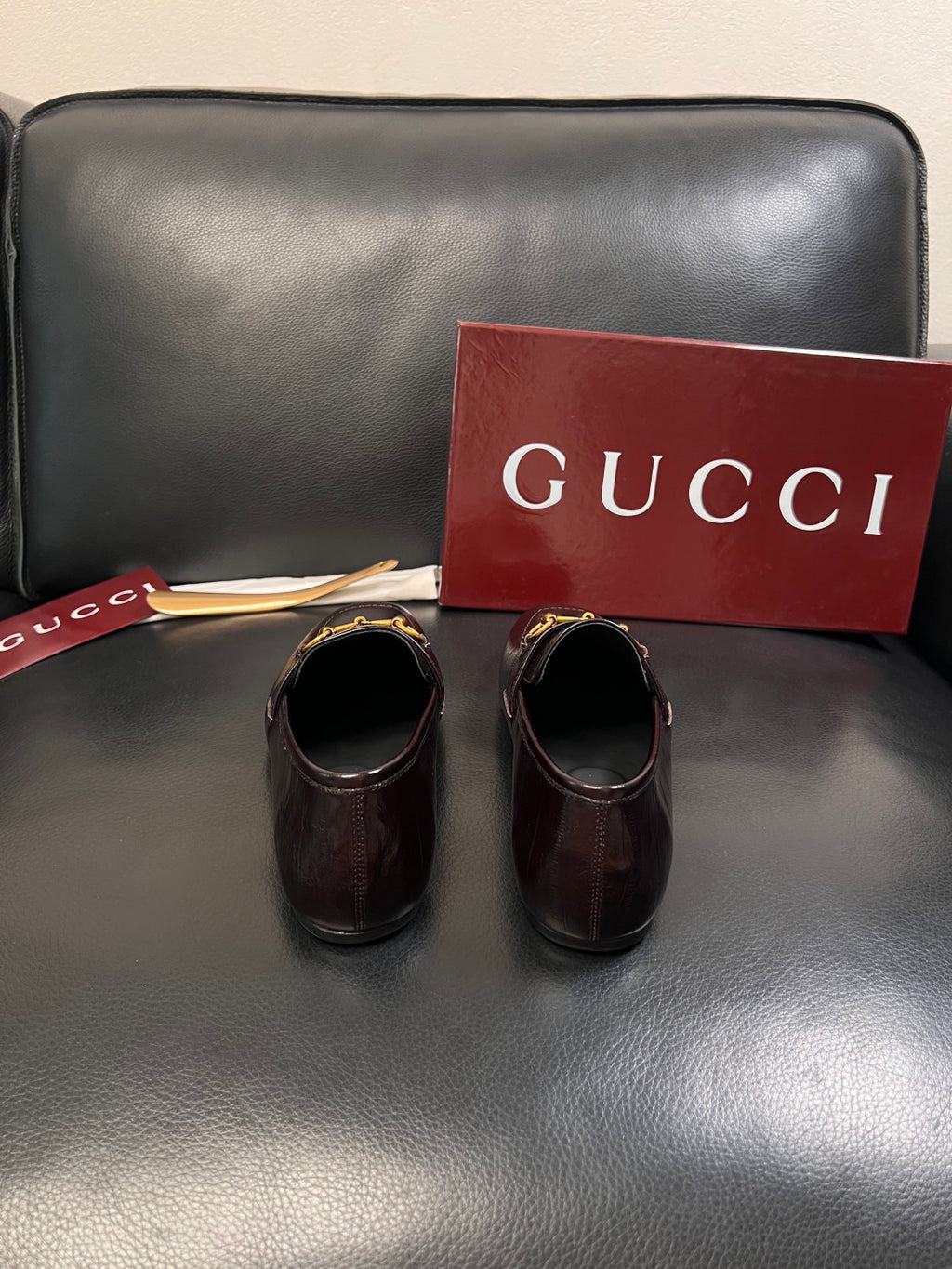 GUCCI Men's Ragazzo Eel Loafer in Dark Brown #388024