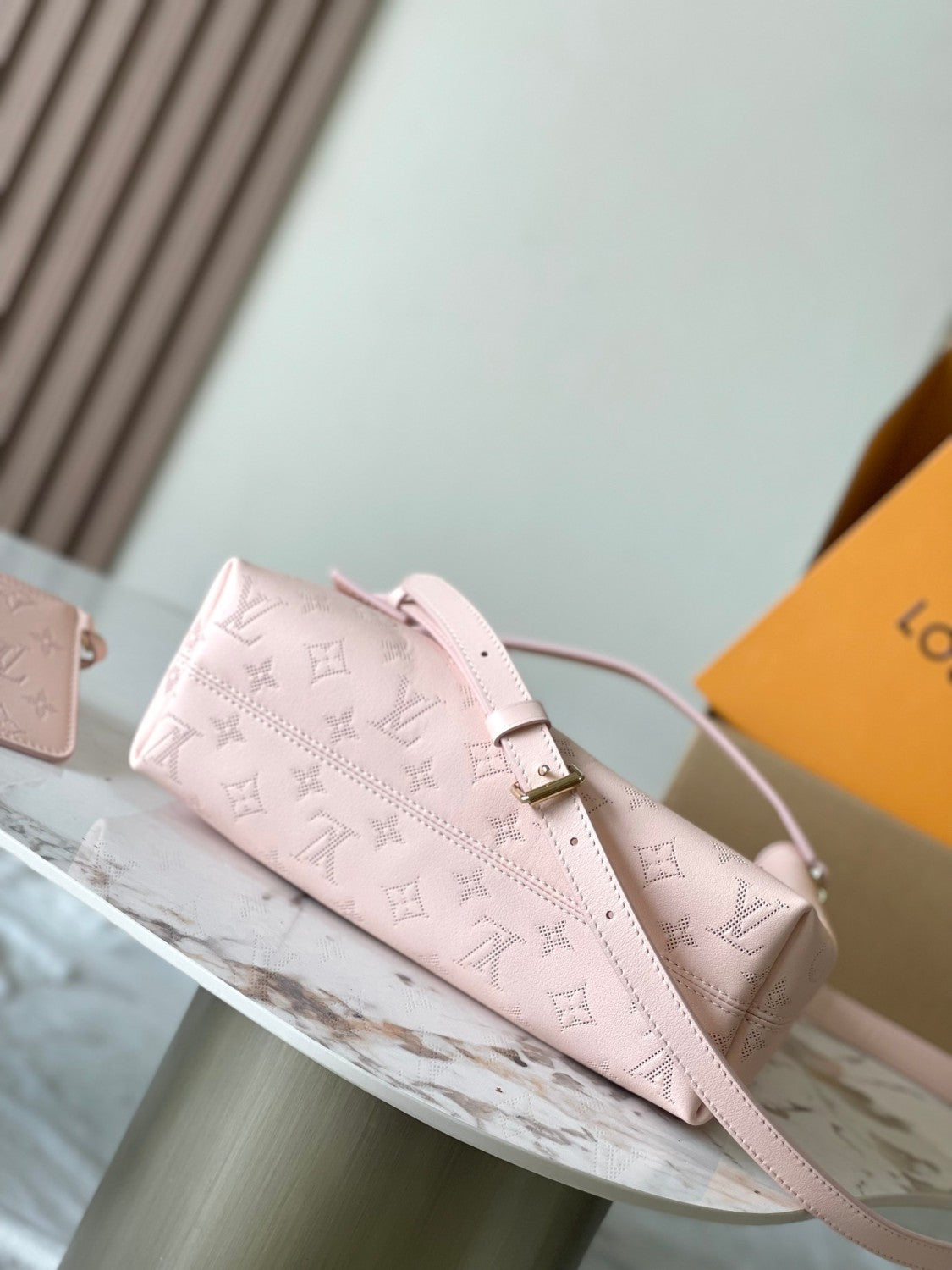 Louis Vuitton LV BUNDLE Women's Solid Color Logo Letter Print Removable Shoulder Strap Leather Single Shoulder Crossbody Tote Bag Bags #76841