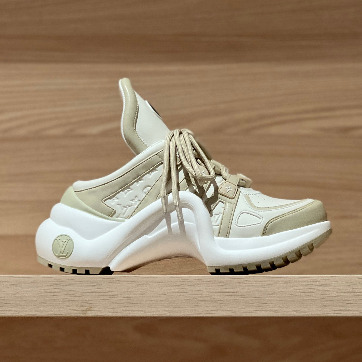 Louis Vuitton LV Archlight Women's Spring and Summer One Foot Stirrup Casual Low Top Lace Up Sneakers Shoes #76659