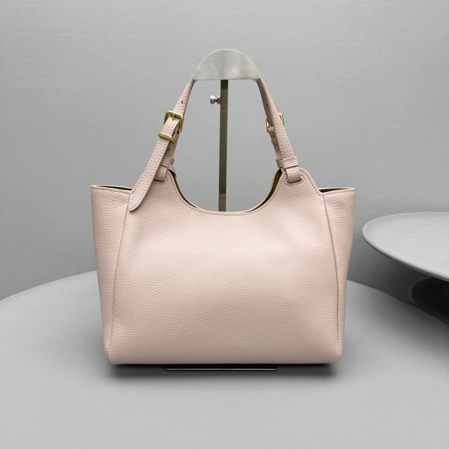 MiuMiu Women's Fashion Classic Solid Color Grain Leather Logo Handbag Shoulder Bag Bags 5BA304_2IFL_F0ZKS #79515