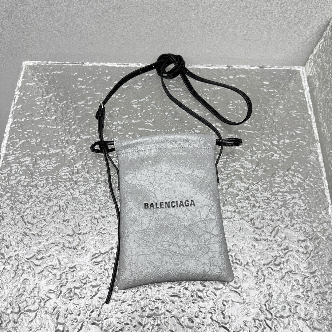 Balenciaga Men's Shopper Phone Holder Men's And Women's Drawstring Pouch - Fashionable Casual Phone Bag #82567A