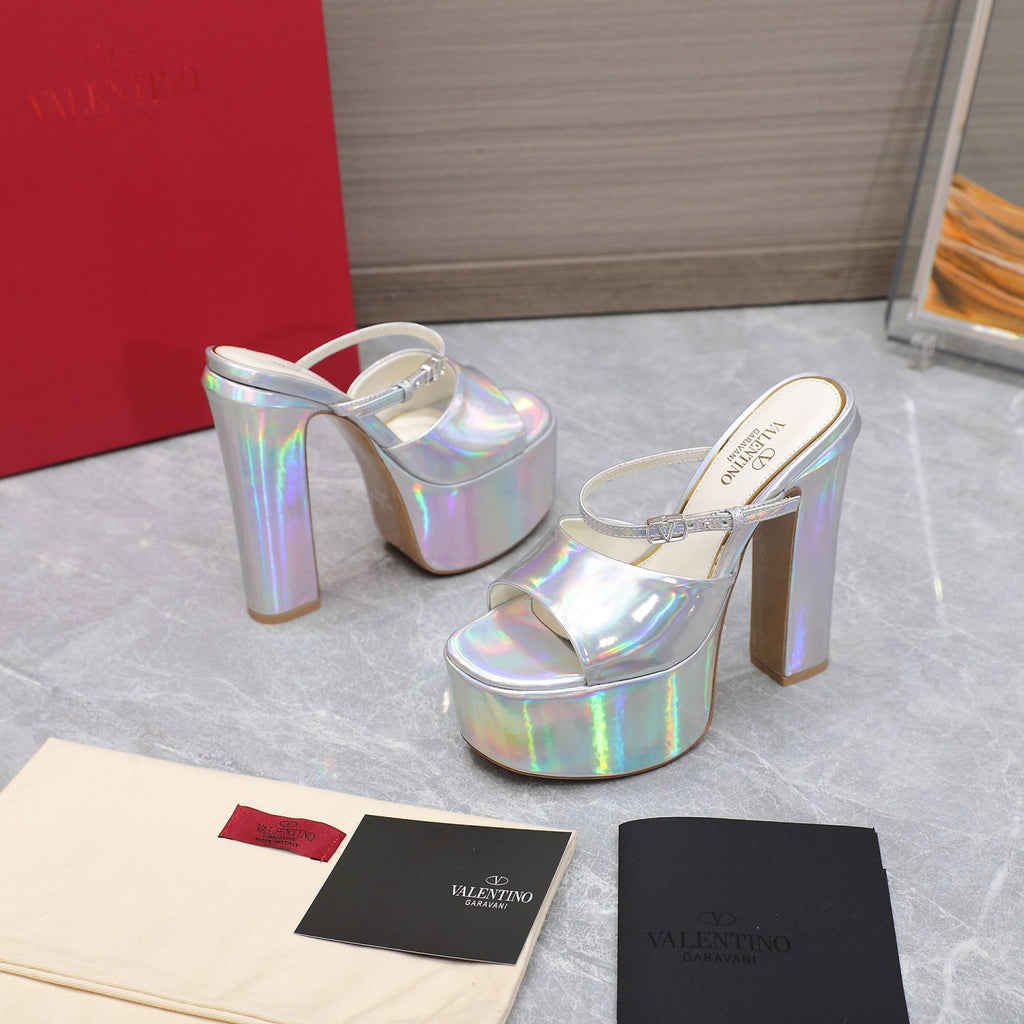 Valentino Spring And Summer Waterproof Platform Patent Leather High Heels Fashion Heightening Sexy Temperament Elegant Slippers Sandals Shoes Waterproof Platform 4cm Heel Height 15.5cm #81145