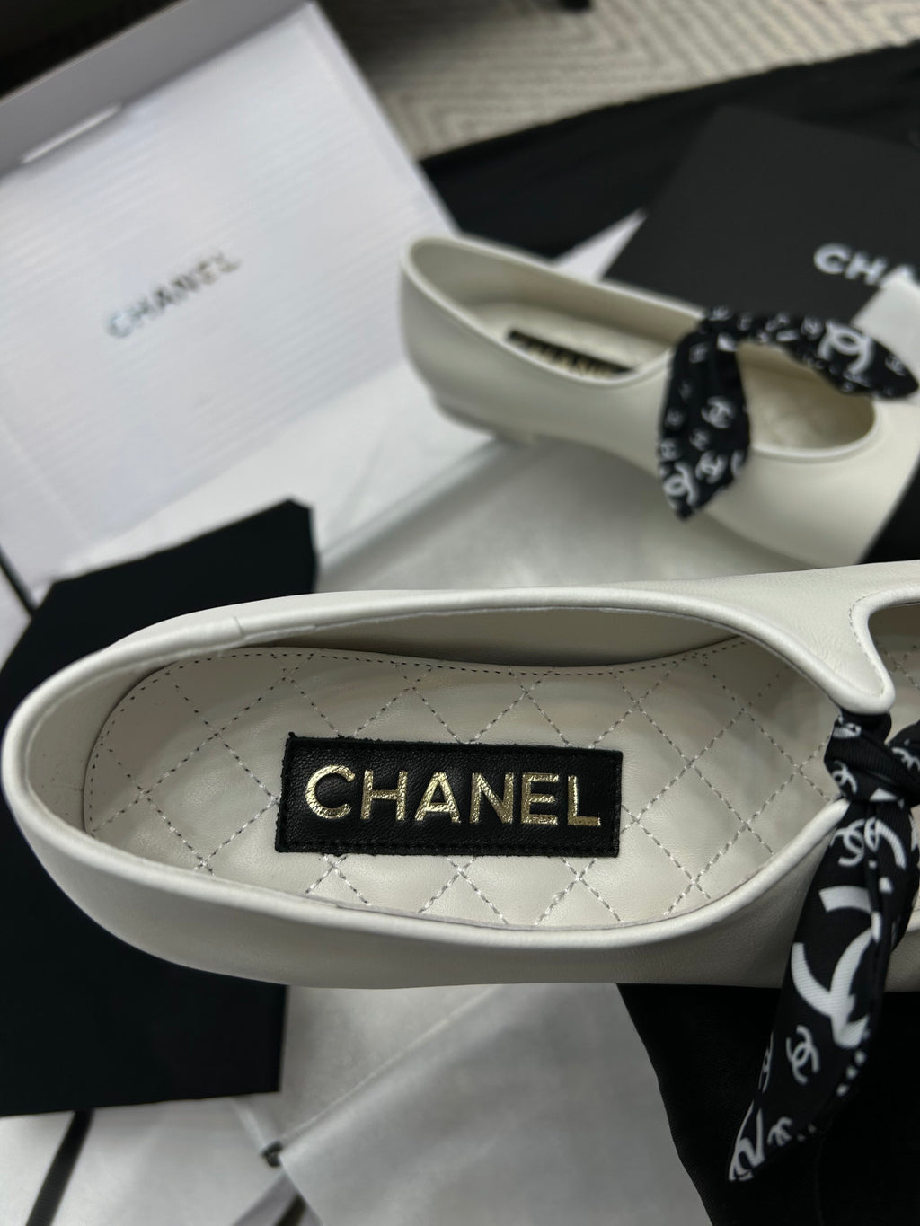 Chanel Mary Janes Lambskin Silk Grosgrain White Black #334248