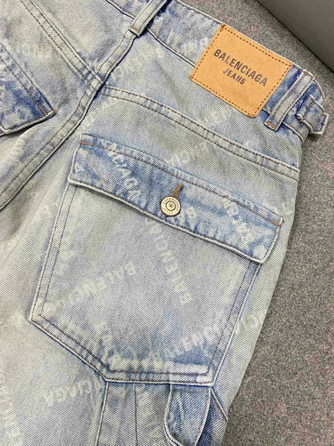 Balenciagabal Diagonal Allover Cargo #289776