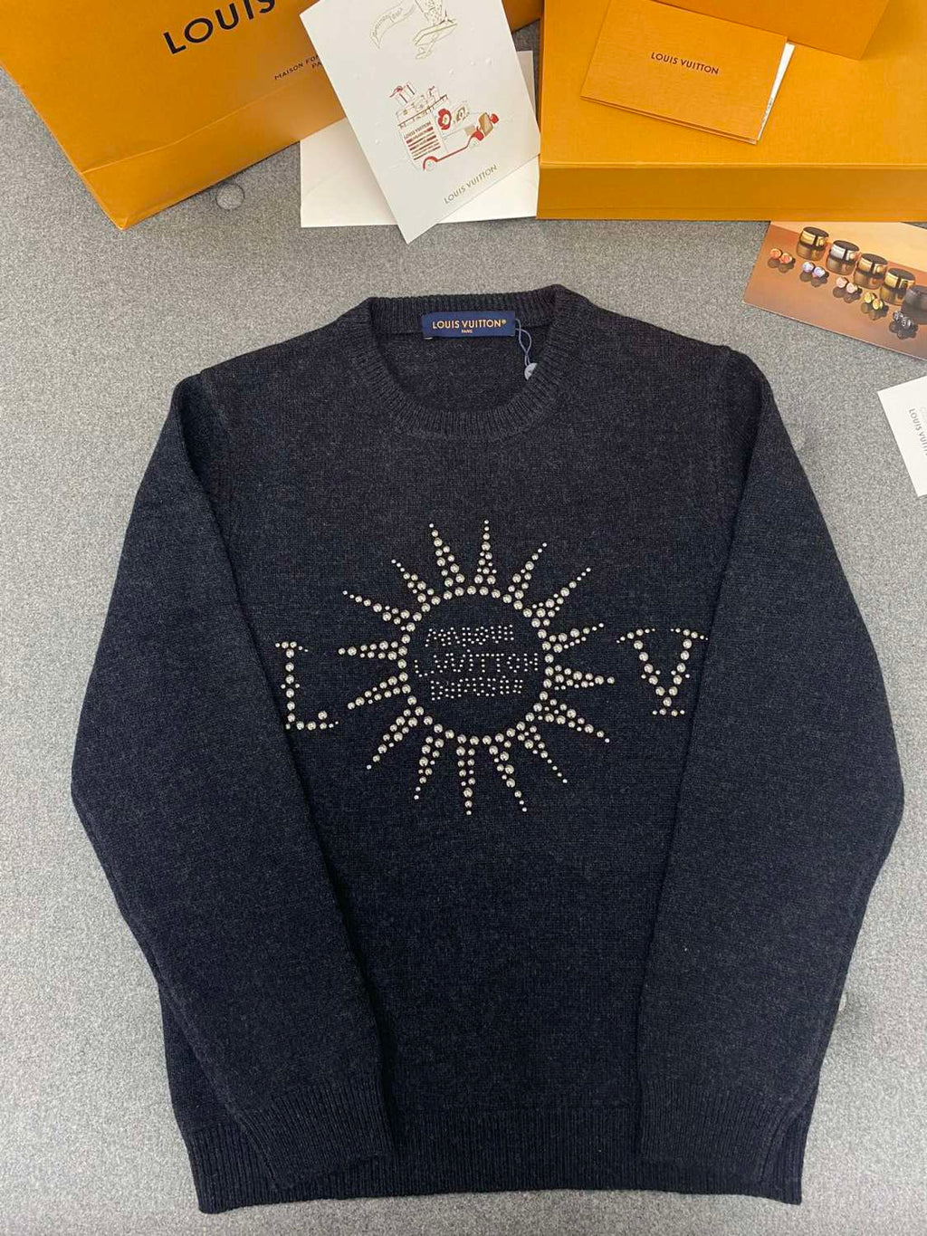 Louis Vuitton Embellished Long Sleeved Merino Wool Crewneck #289751