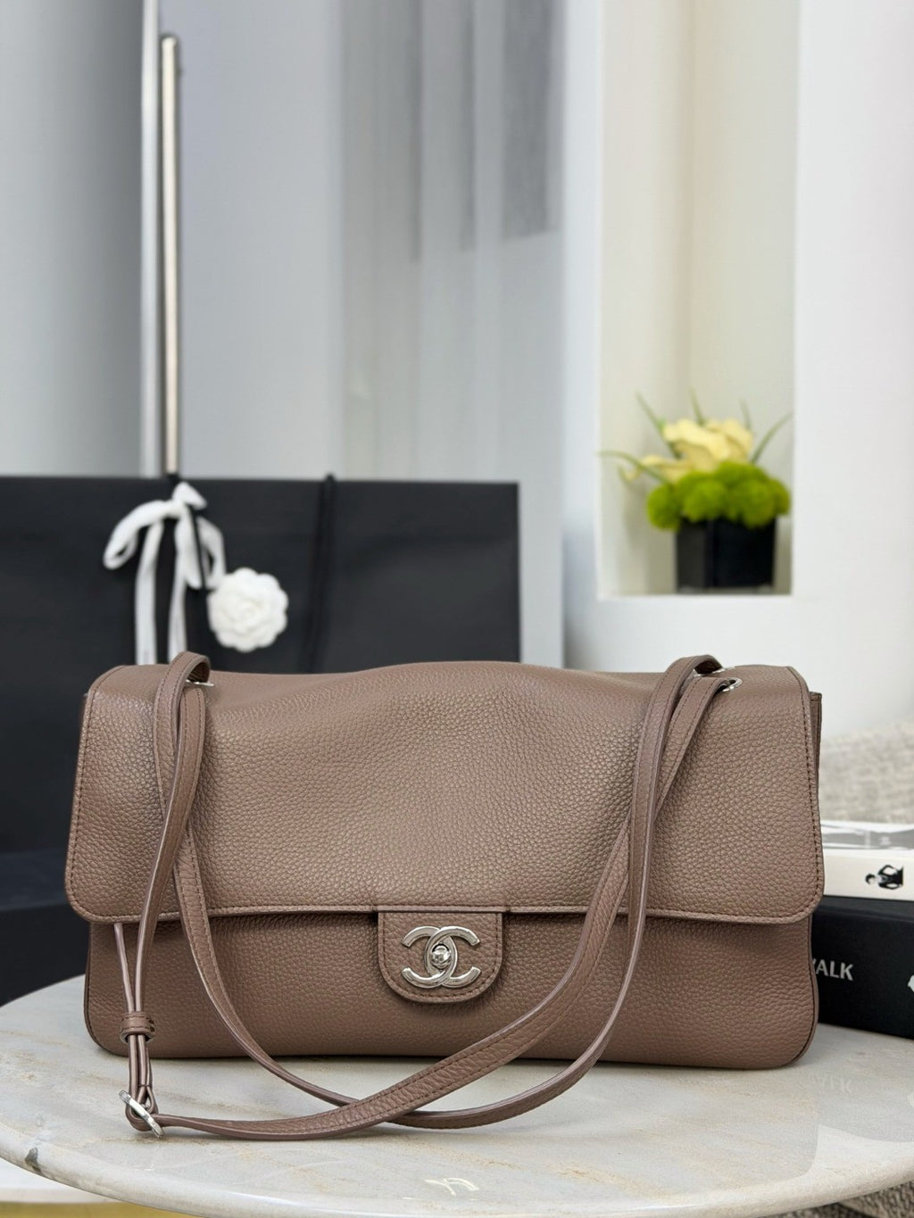 Chanel 26s Black And Silver Grained Calfskin Cf Maxi Flap Crossbody Bag Stylish Sophisticated And Elegant Available In Multiple Colours Lady Bags AS6231 #84387A
