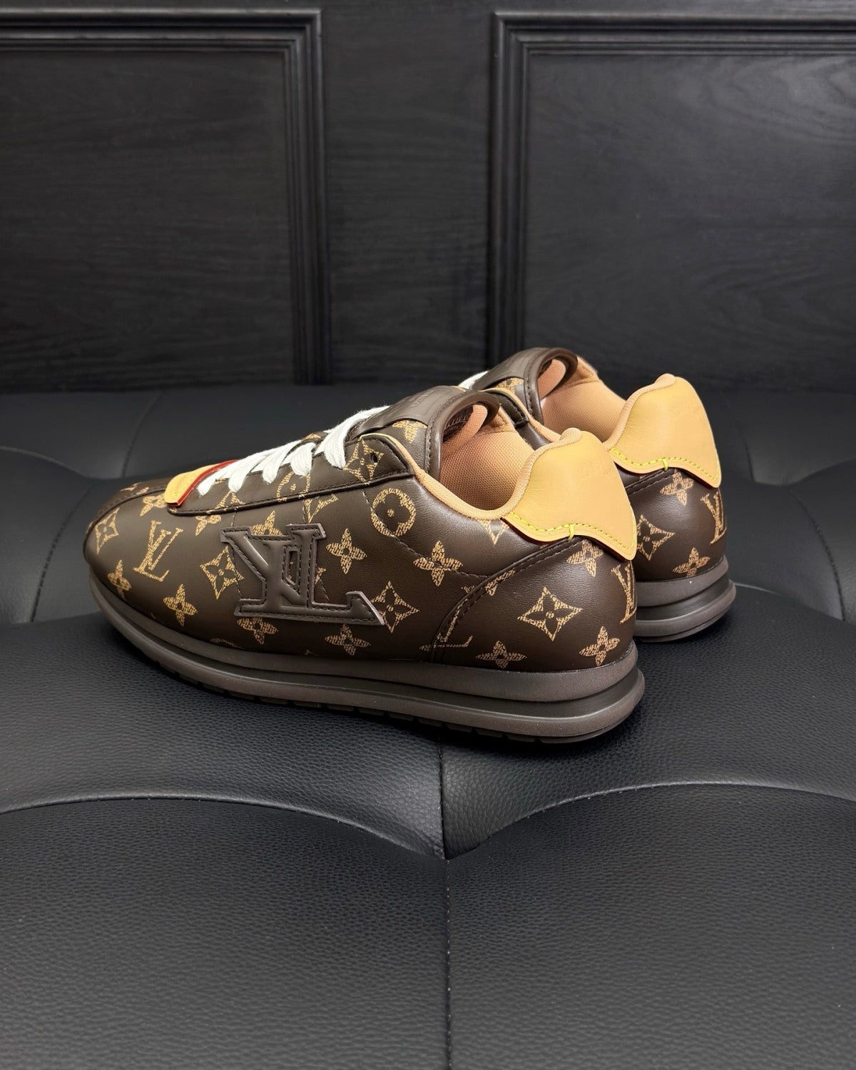 Louis Vuitton LV BUTTERSOFT Men's and Women's Spring/Summer Fashion Casual Round Toe Lace Up Logo Letter Decorated Leather Low Top Printed Sneakers Casual Shoes #78846  #335472