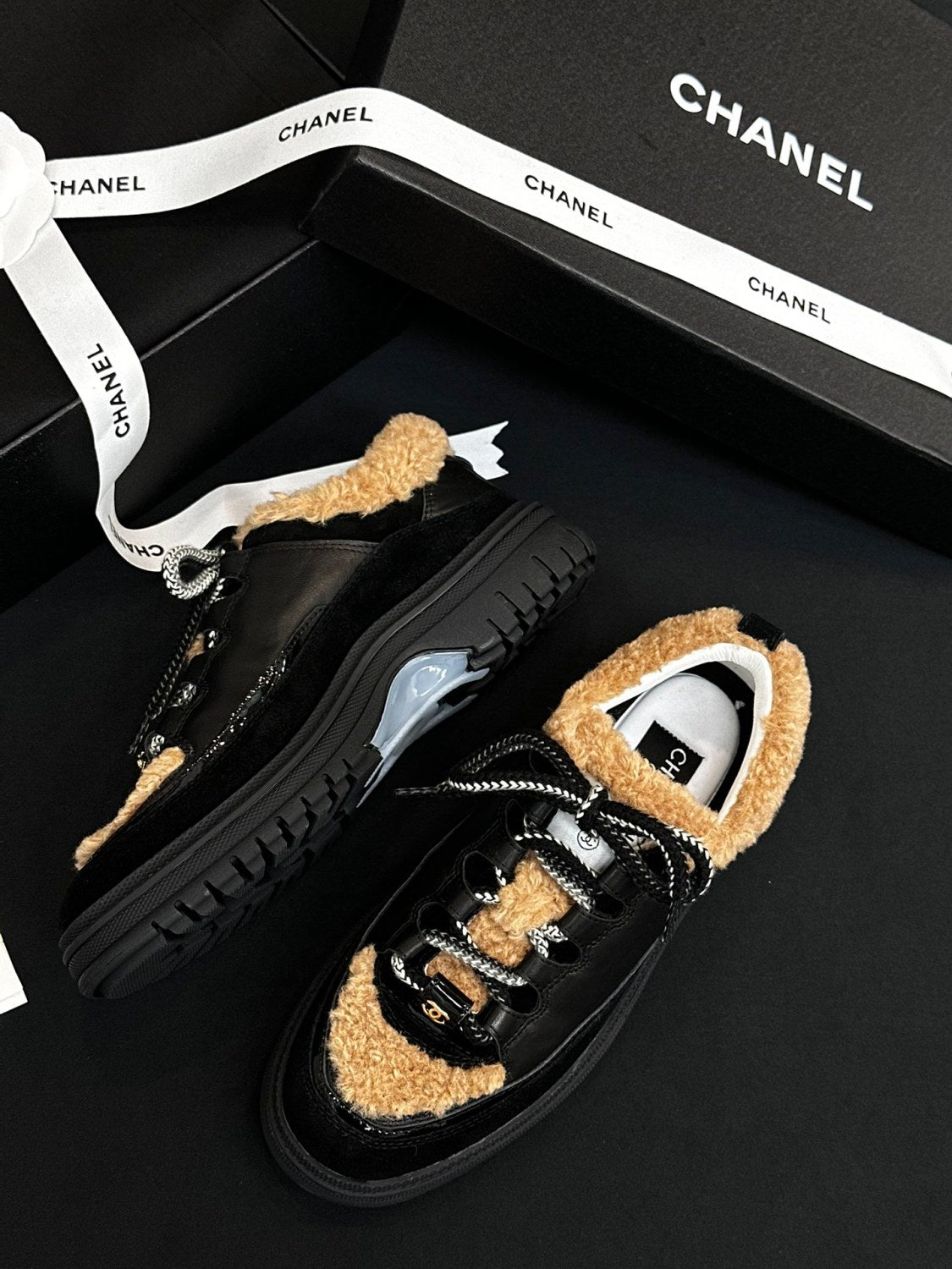 Chanel Women's Autumn/winter Color-Block Classic Fashion Round Toe Lace-up Low-top Leather Casual Shoes #78123