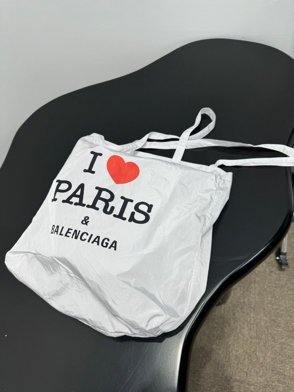 Balenciaga Souvenir Shop Bags #378452