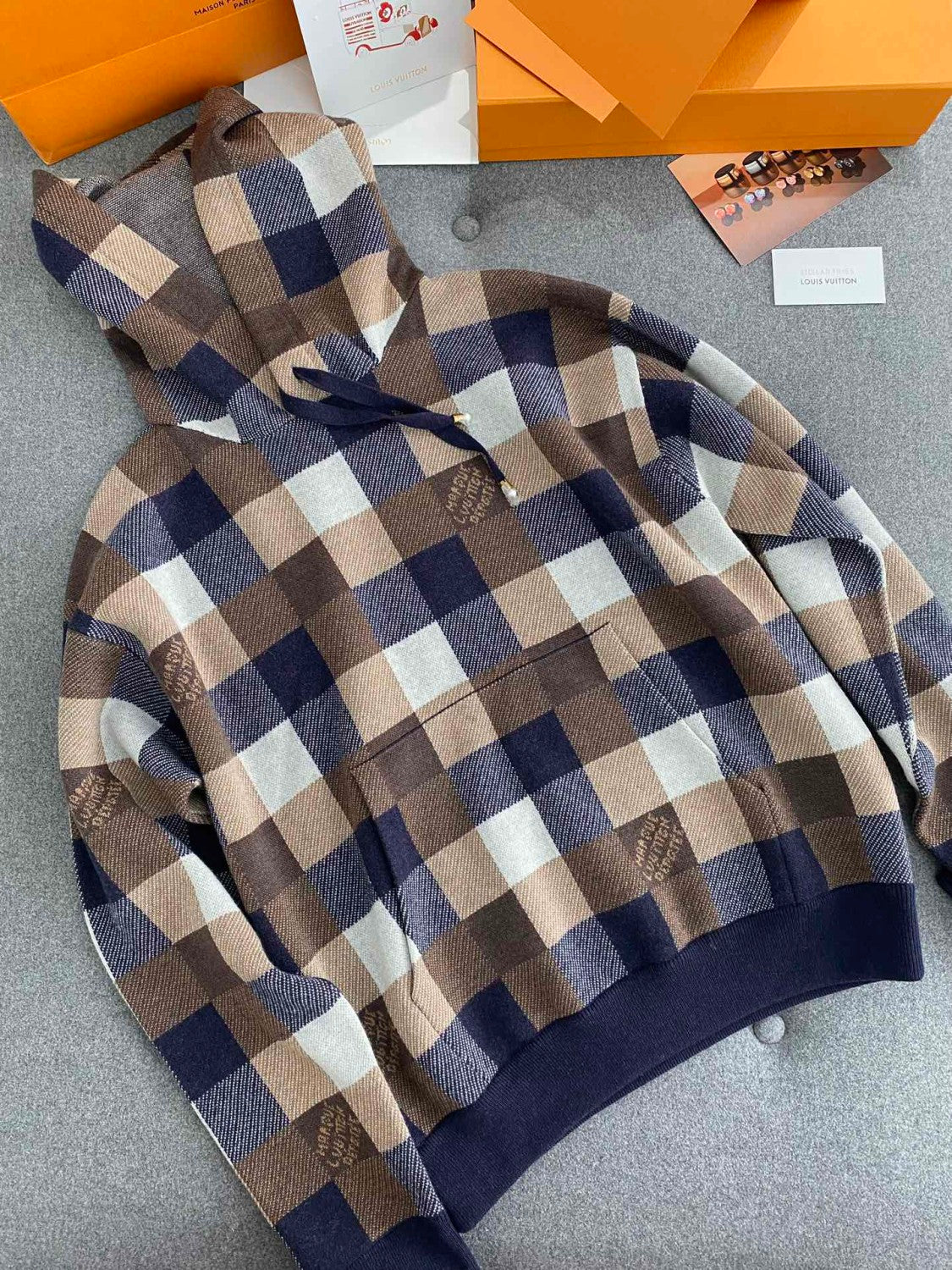 Louis Vuitton Men's Spring and Autumn Brown Plaid Letter Logo Printed Hooded Long Sleeve Sweatshirt #73739