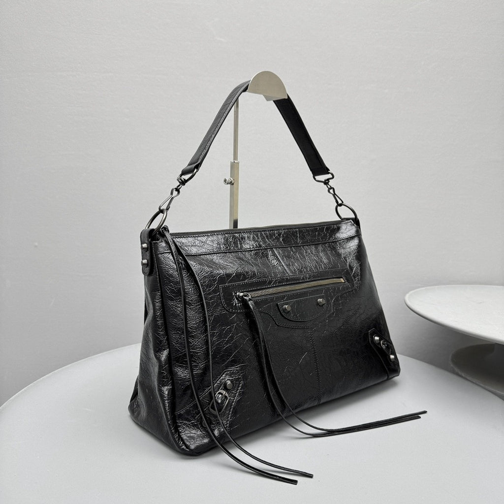 Balenciaga LE CITY MOTO Men's And Women's Fashion Solid Color Leather Zipper Closure Large Capacity Adjustable Shoulder Strap Biker Bag Travel Tote Shoulder Bag Bags 8461862ABEK1000 #79568