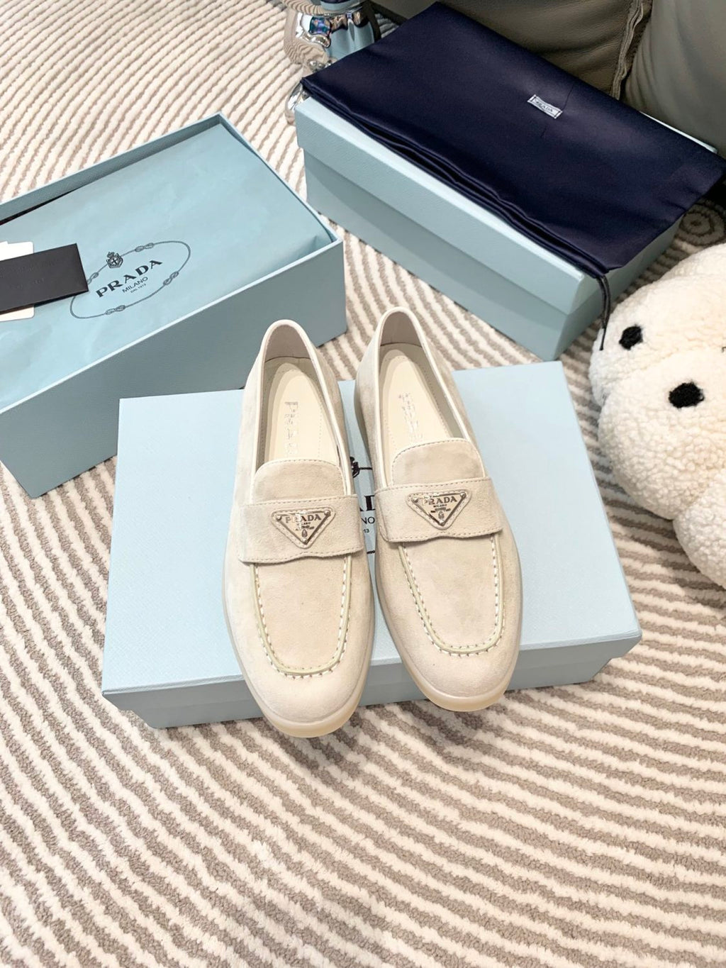 Prada Men's And Women's Spring/Summer Solid Color Fashionable Casual Round Toe Slip On Loafers In Cow Suede With Triangular Logo Shoes #78267