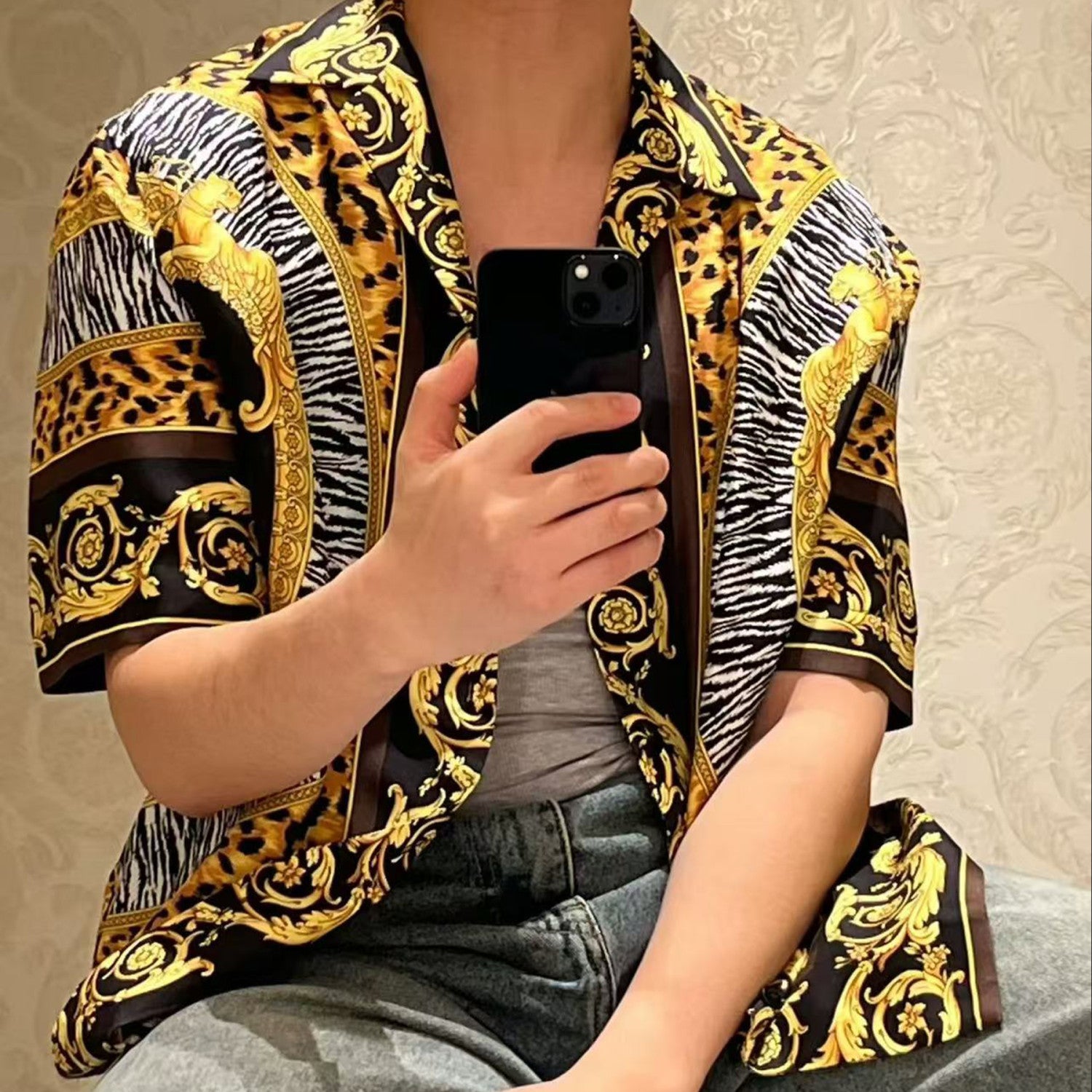 Versace Wild Cats Silk Lapel Shirt Shorts Set Men's Luxury Temperament Casual Single-breasted Shirt Elastic Waist Shorts Suit Set Ngvp #2444