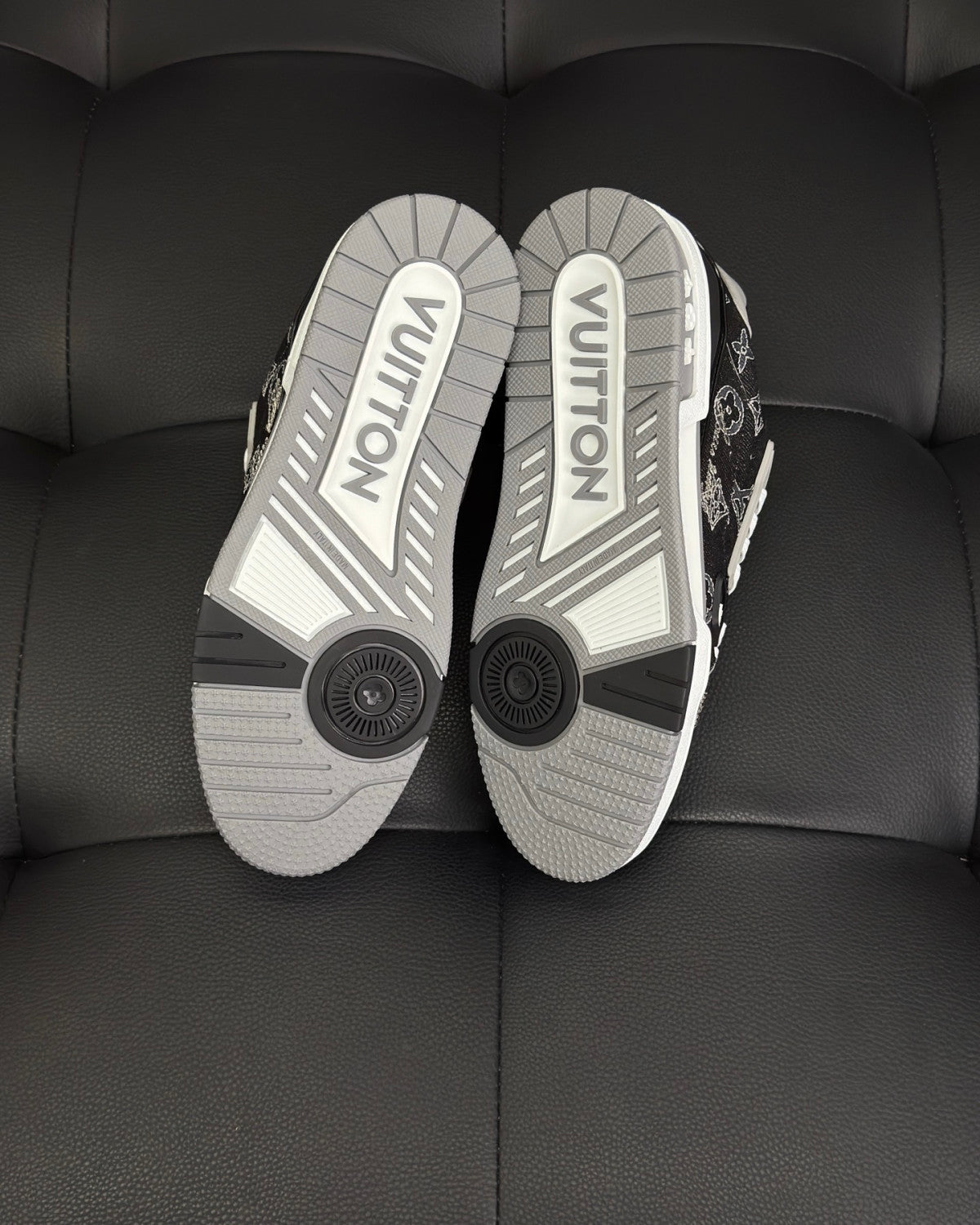 Louis Vuitton LV Trainer Sneaker Shoes 1AJ363 1AJ343 #335591