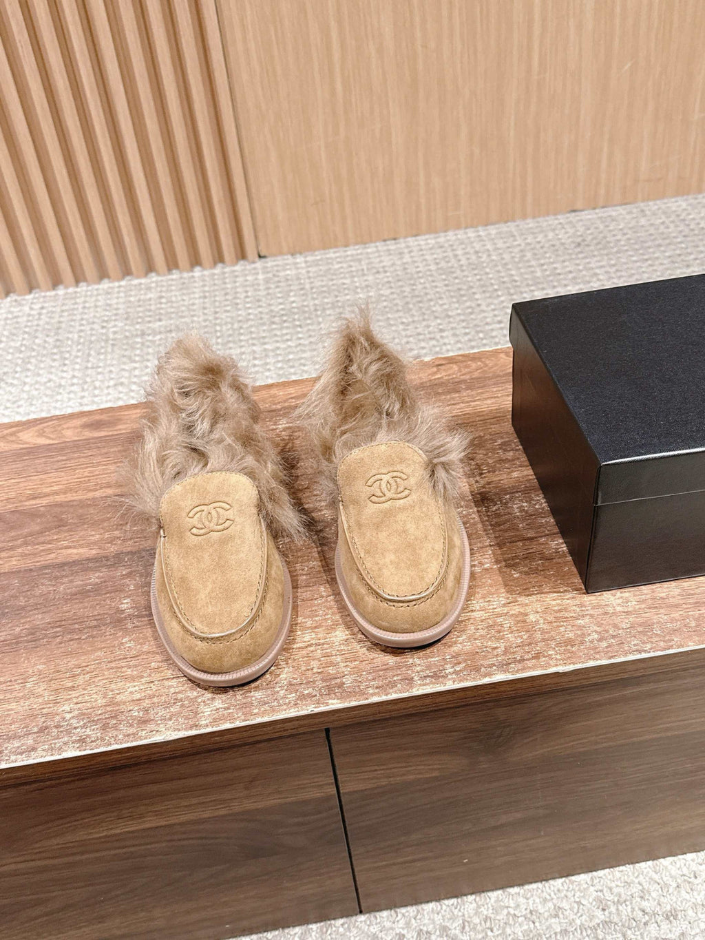 Chanel Moccasins Suede Kidskin Shearling Lambskin Brown #334371