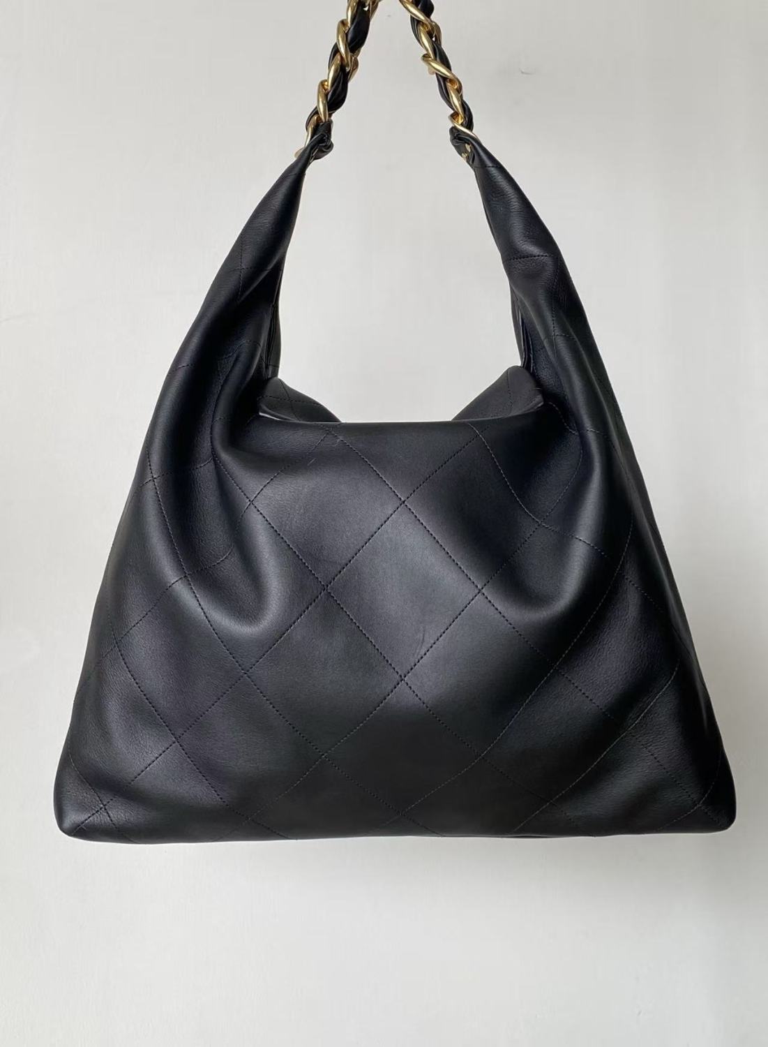 Chanel Women's Fashion Classic Solid Color Leather Brand Logo Handbag Bag Bags AS5839-B22140-94305 #78899