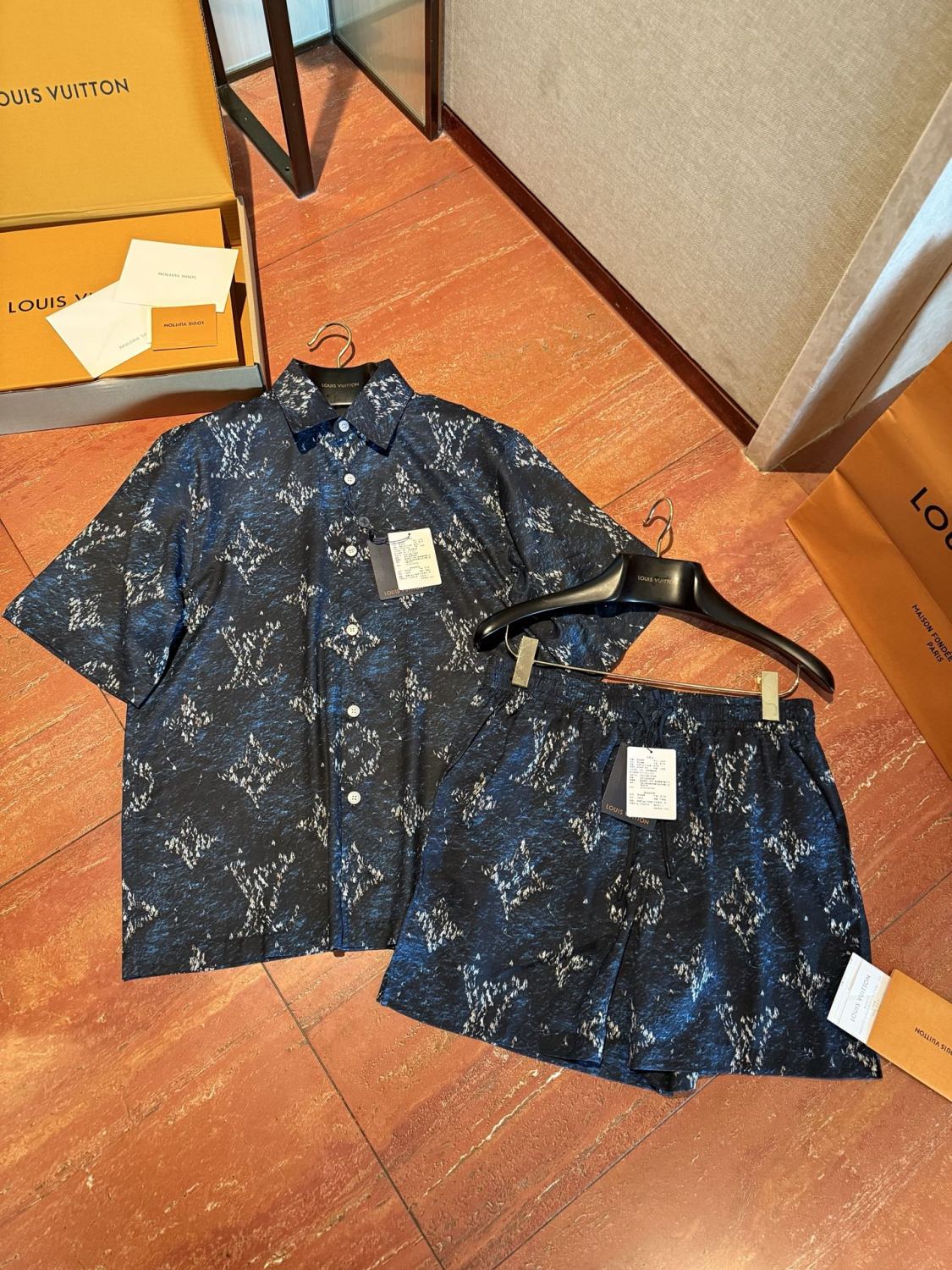 Louis Vuitton Men's Summer Logo Print Single Breasted Silk Short Sleeved Shirt And Casual Drawstring Shorts Suit Set #76997