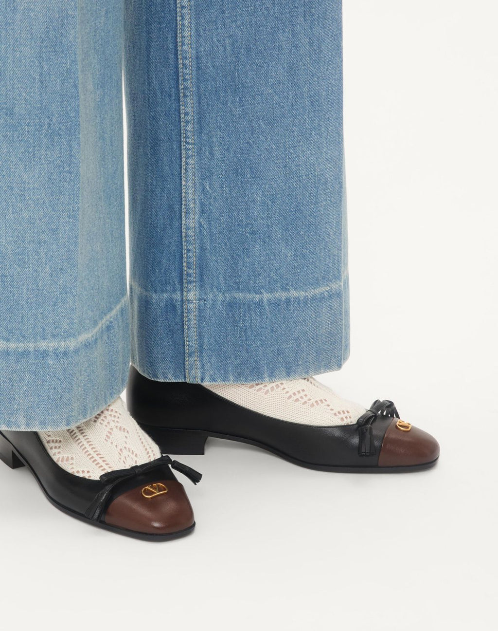 Valentino Garavani Valet Du Roi Leather Ballet Flats #336898