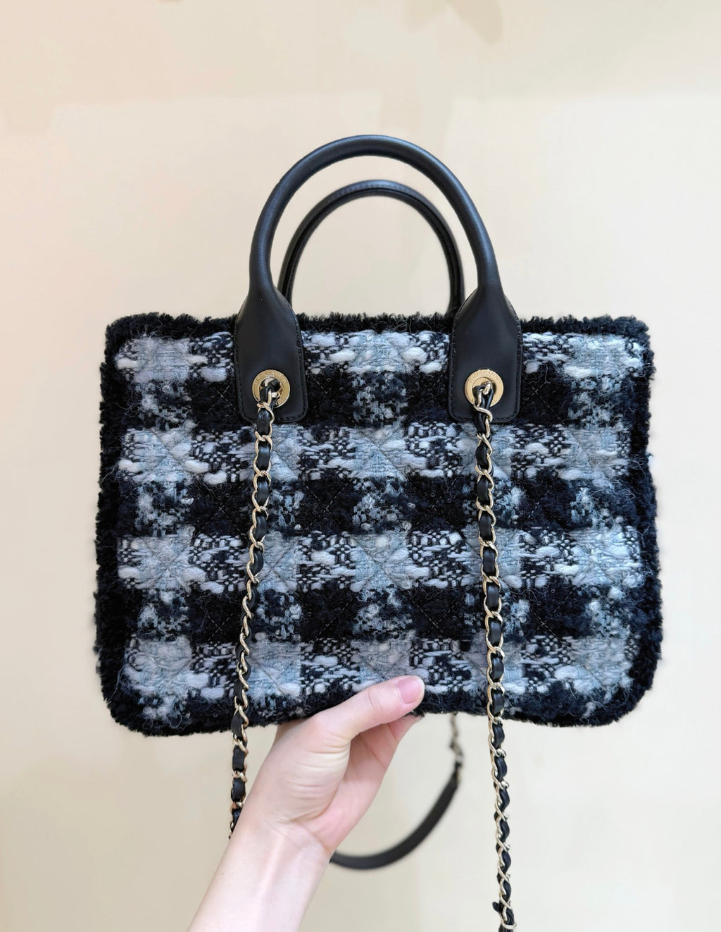 Chanel Small Tote Tweed Shearling Lambskin #376286