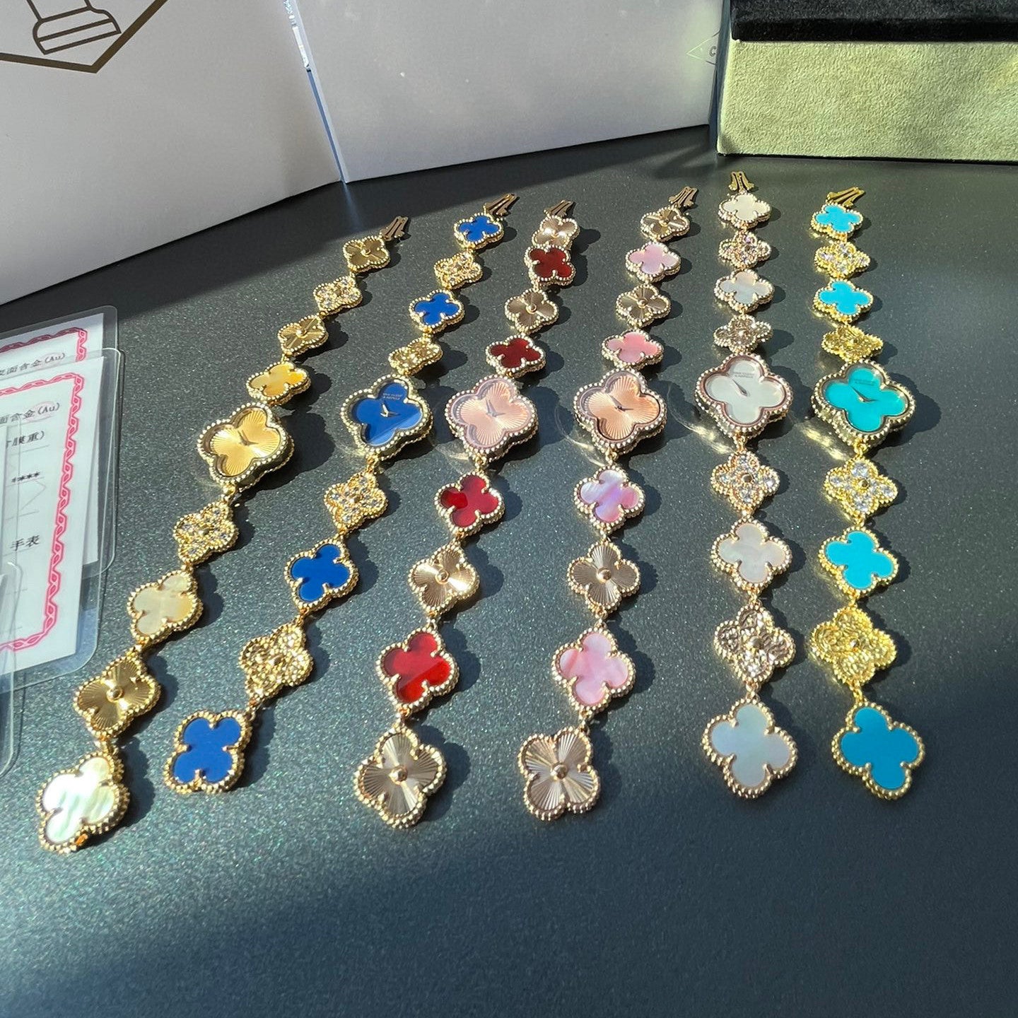 Van Cleef & Arpels Sweet Alhambra Four Leaf Clover Jewelry Watch in 18K Genuine Gold #97153
