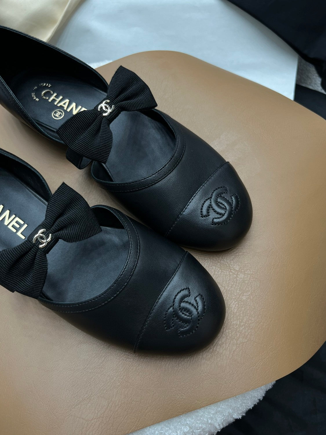 Chanel Women's Spring/Fall Fashion Classic Round Toe Slip On Leather Flat Low Top Mary Jane Dance Shoes Shoe #79239