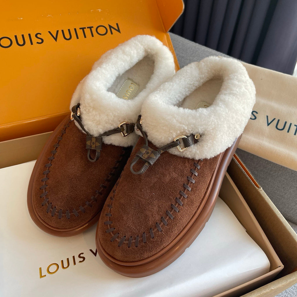 Louis Vuitton Cortina Closed Mule Shoes #334366