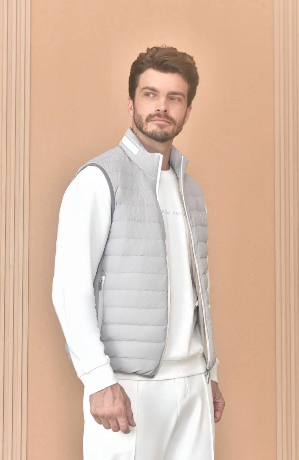 Brunello Cucinelli Men's Logo Embroidered High Neck Zipper Solid Color Fitted Straight Sleeveless Down Vest Ngvp #9665