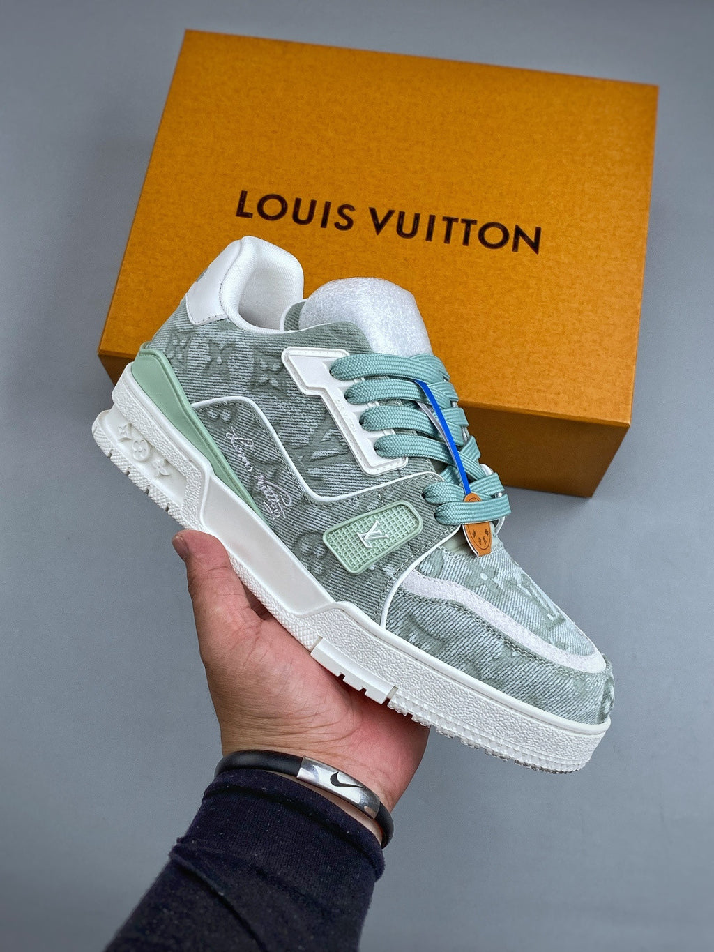 LOUIS VUITTON LV Trainer Sneaker #385130