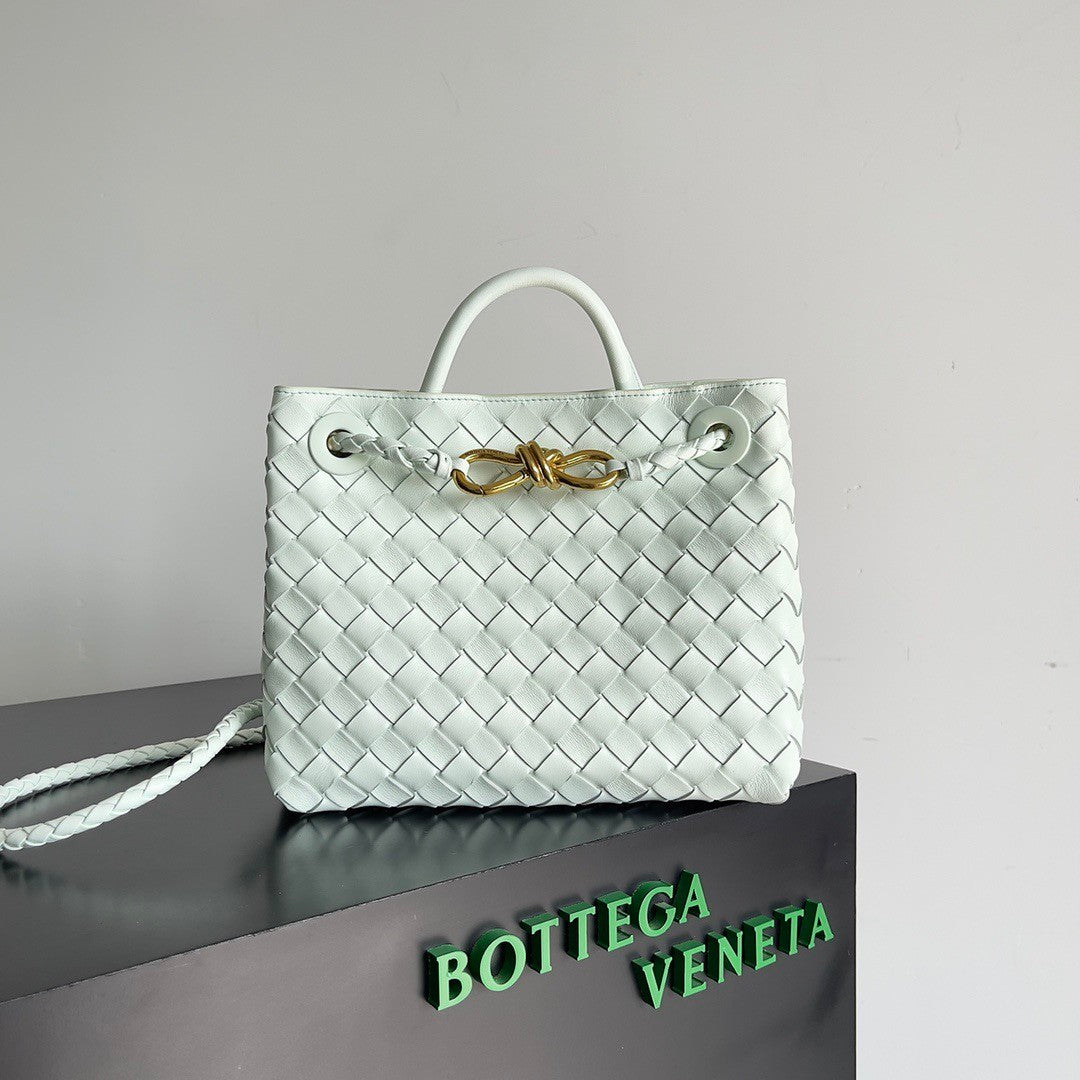 Bottega Veneta Andiamo Leather Woven Square Crossbody Bag Elegant Casual Handbag #194707