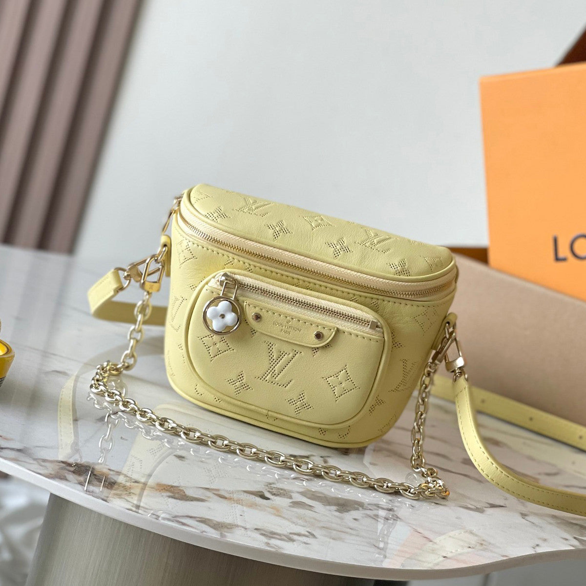 Louis Vuitton Mini Bumbag Flower Ring Women's Solid Colour Logo Print Soft Calfskin Handbag Shoulder Crossbody Bag Bags #76842