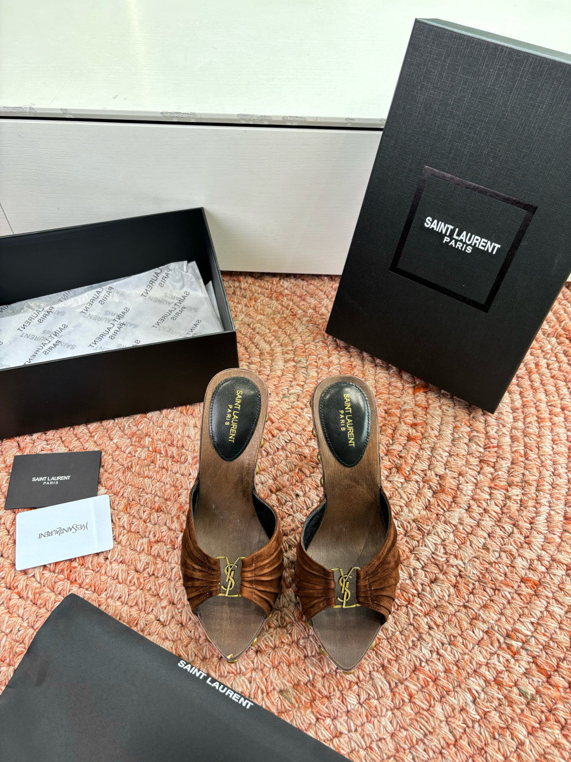 Saint Laurent BABYLONE Clogs in Smooth Leather #379492