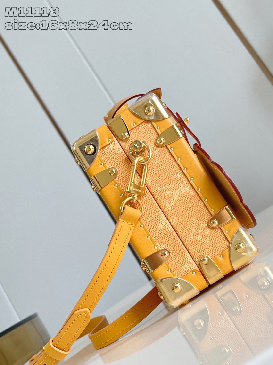 Louis Vuitton Handle Trunk Women's Solid Color Detachable Adjustable Shoulder Strap Buckle Closure Coated Canvas Box Bag Single Shoulder Crossbody Handbag Bags #77522