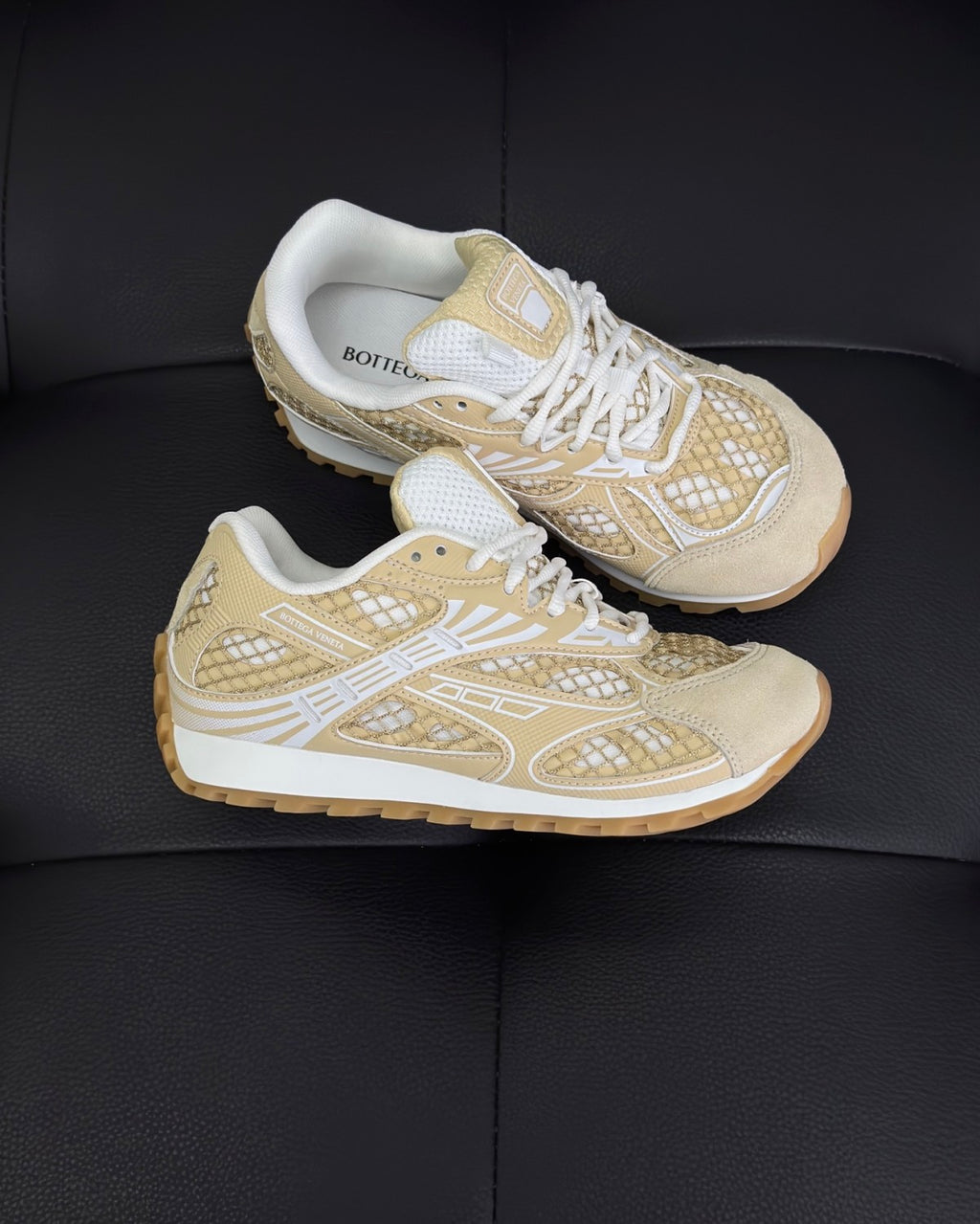 Bottega Veneta Men s Orbit Sneaker #378461